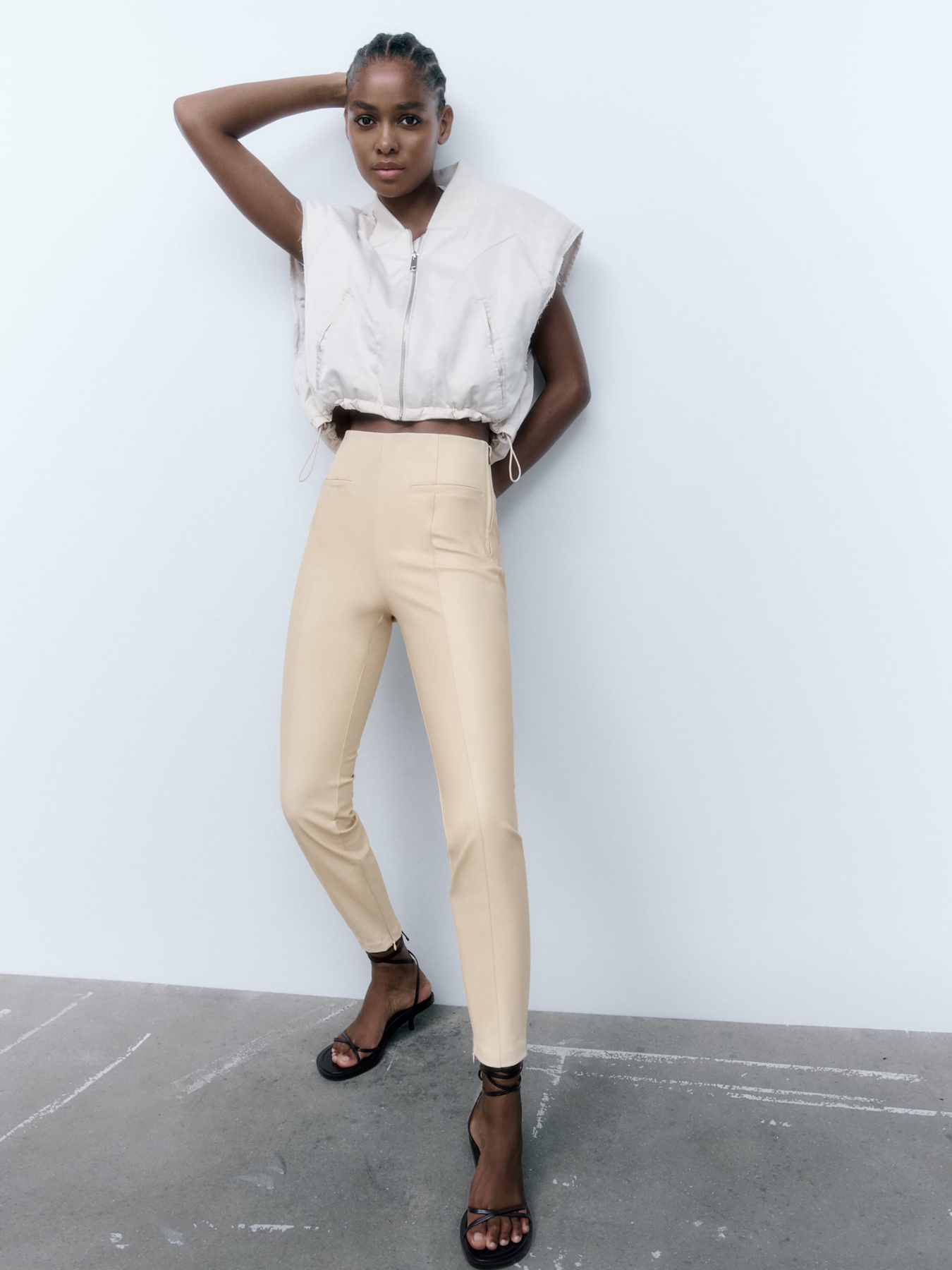 Штани ZARA модель 67780 Фото