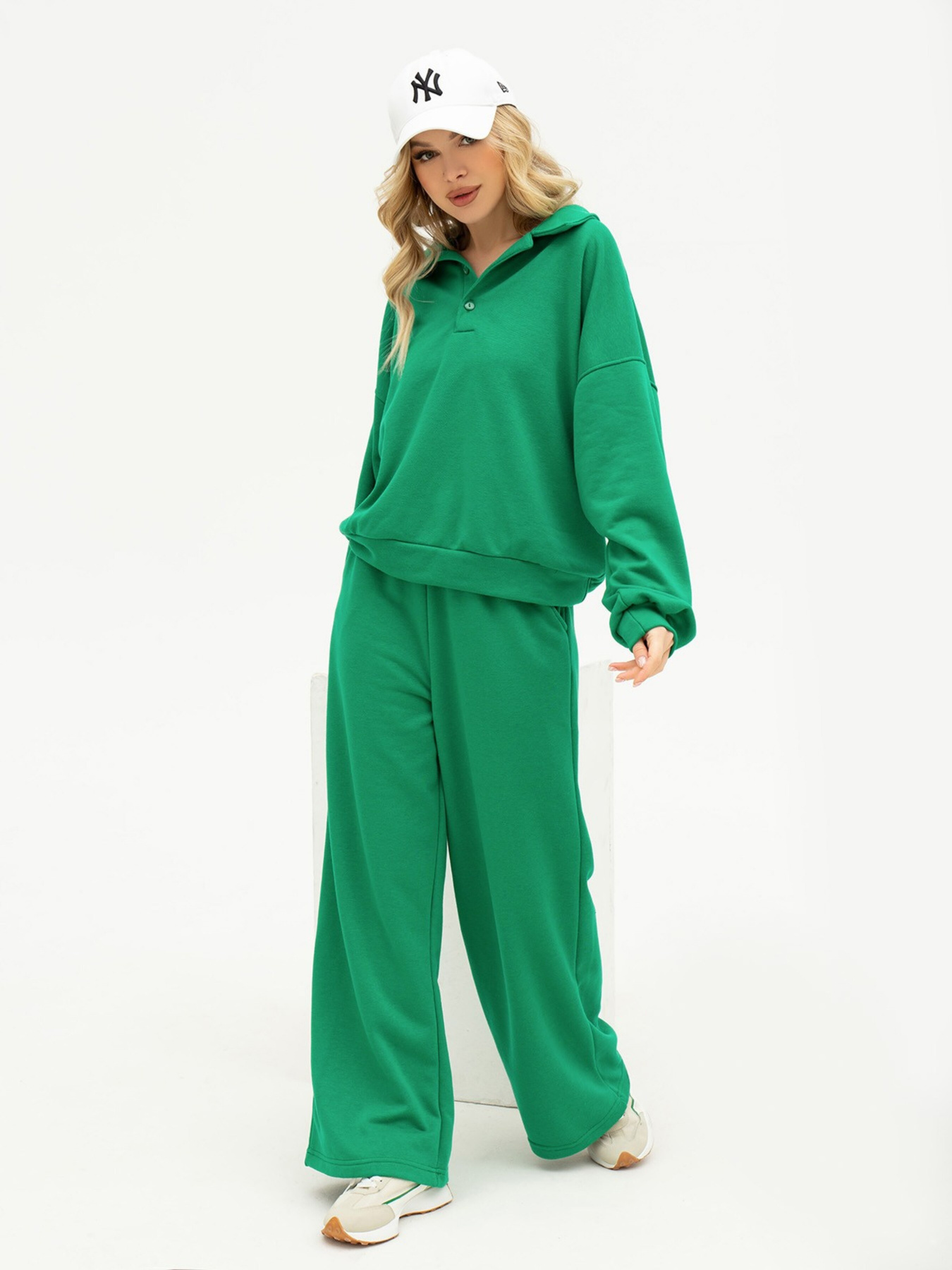 Костюмы ISSA Plus модель 13685_green Костюмы ISSA Plus модель 13685_green Фото