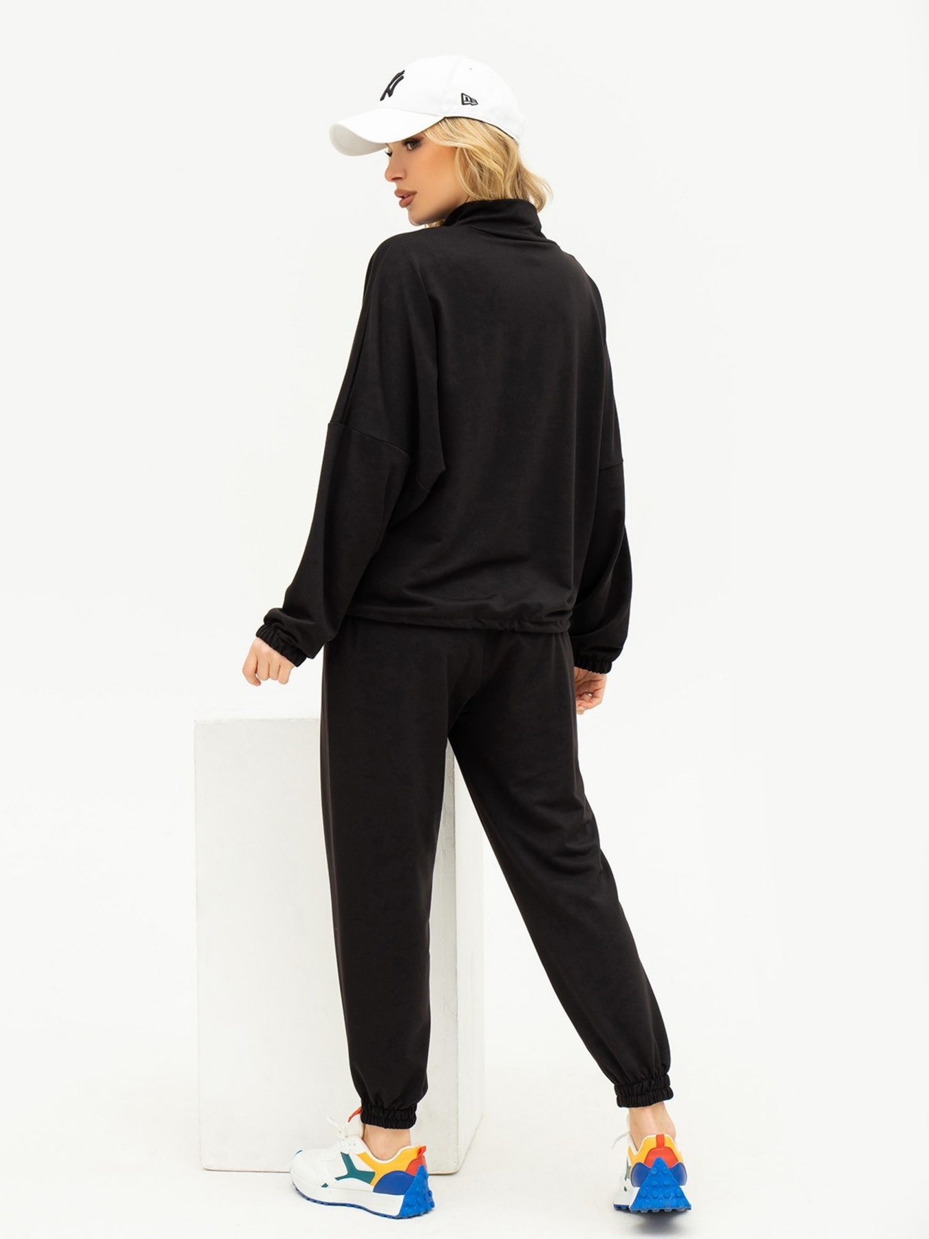 Костюмы ISSA Plus модель 13690_black Фото