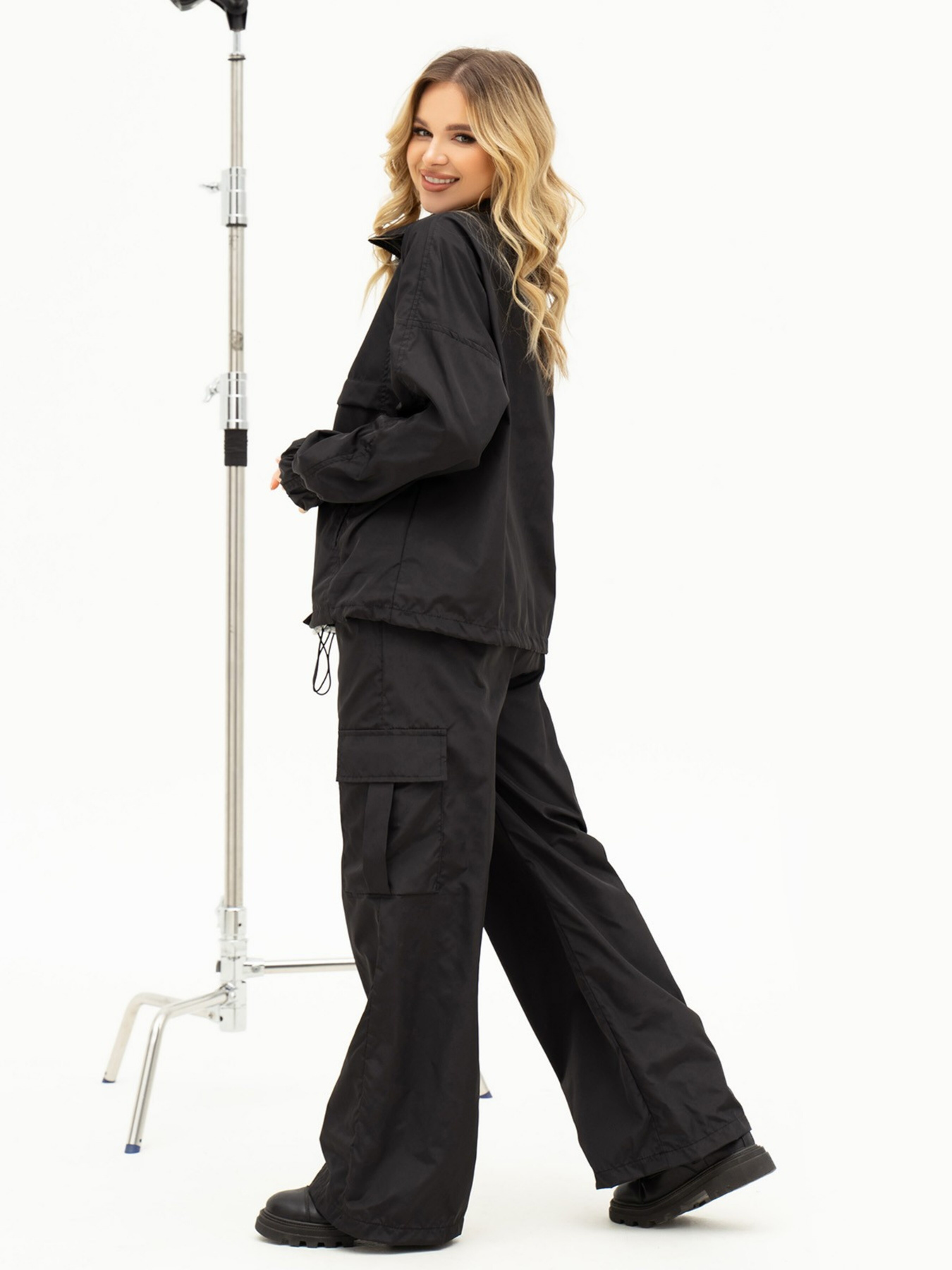 Костюмы ISSA Plus модель 13695_black Костюмы ISSA Plus модель 13695_black Фото