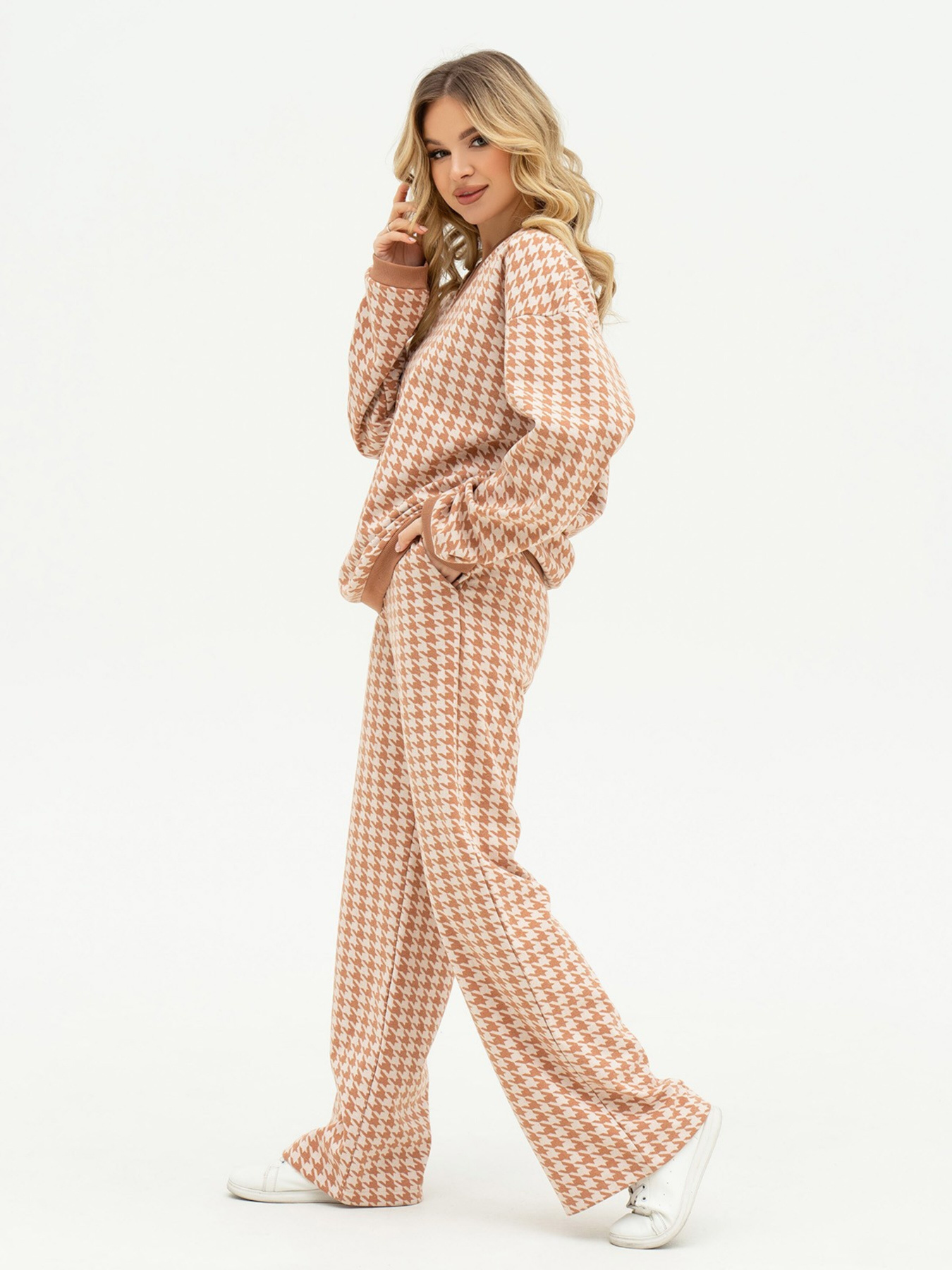 Костюми ISSA Plus модель 13703_beige Костюми ISSA Plus модель 13703_beige Фото