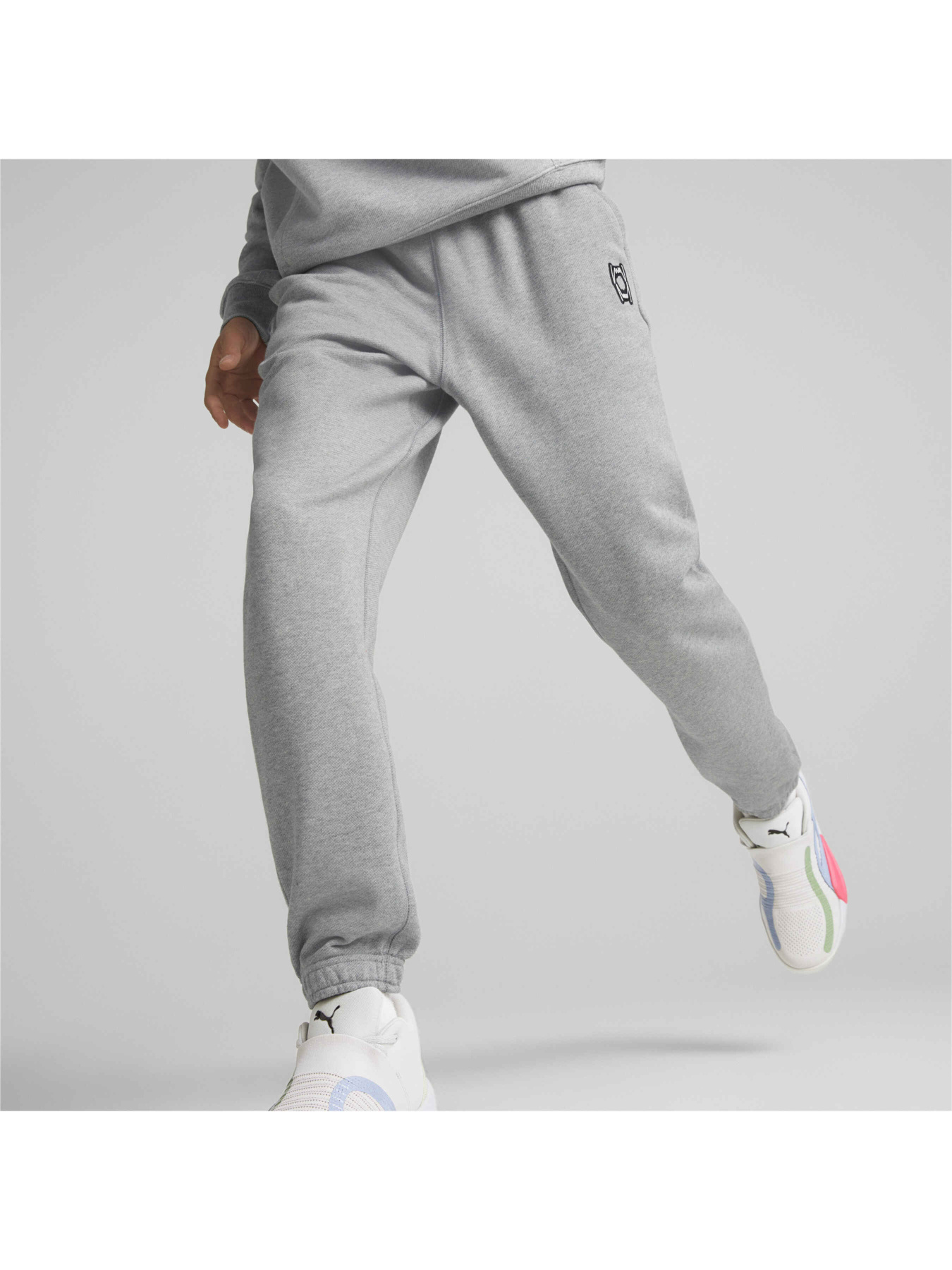Штани PUMA Pivot Pant Emb модель 533251 Фото