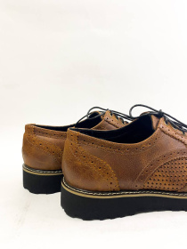 Туфлі та лофери Legessy модель ONYX_BROWN_PERF Фото