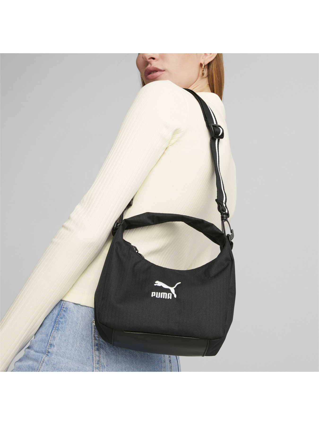 Сумки PUMA Prime Classics S Mini Hobo модель 079579 Сумки PUMA Prime Classics S Mini Hobo модель 079579 Фото