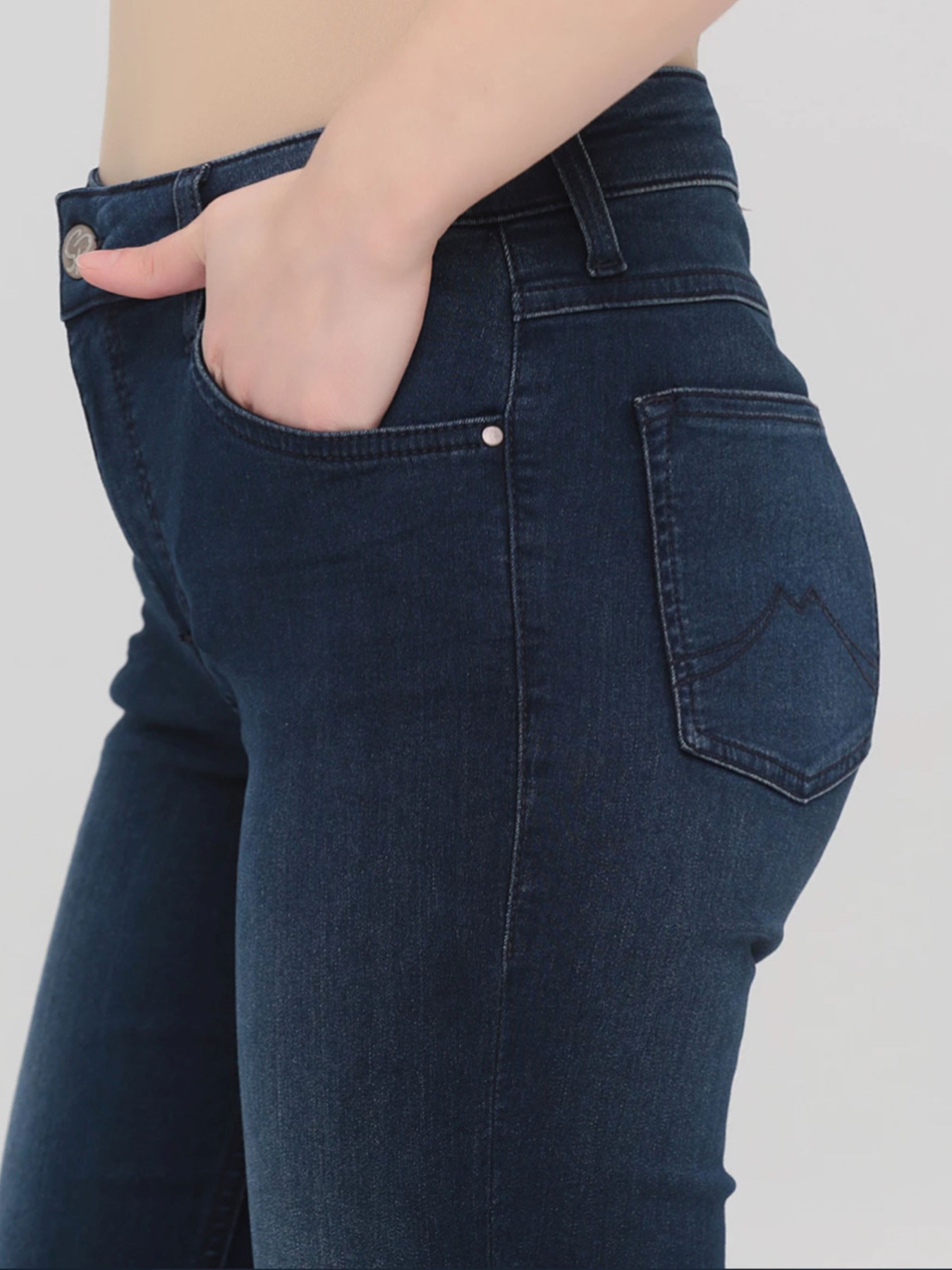 Джинсы Mustang Jeans модель 1003298 Фото