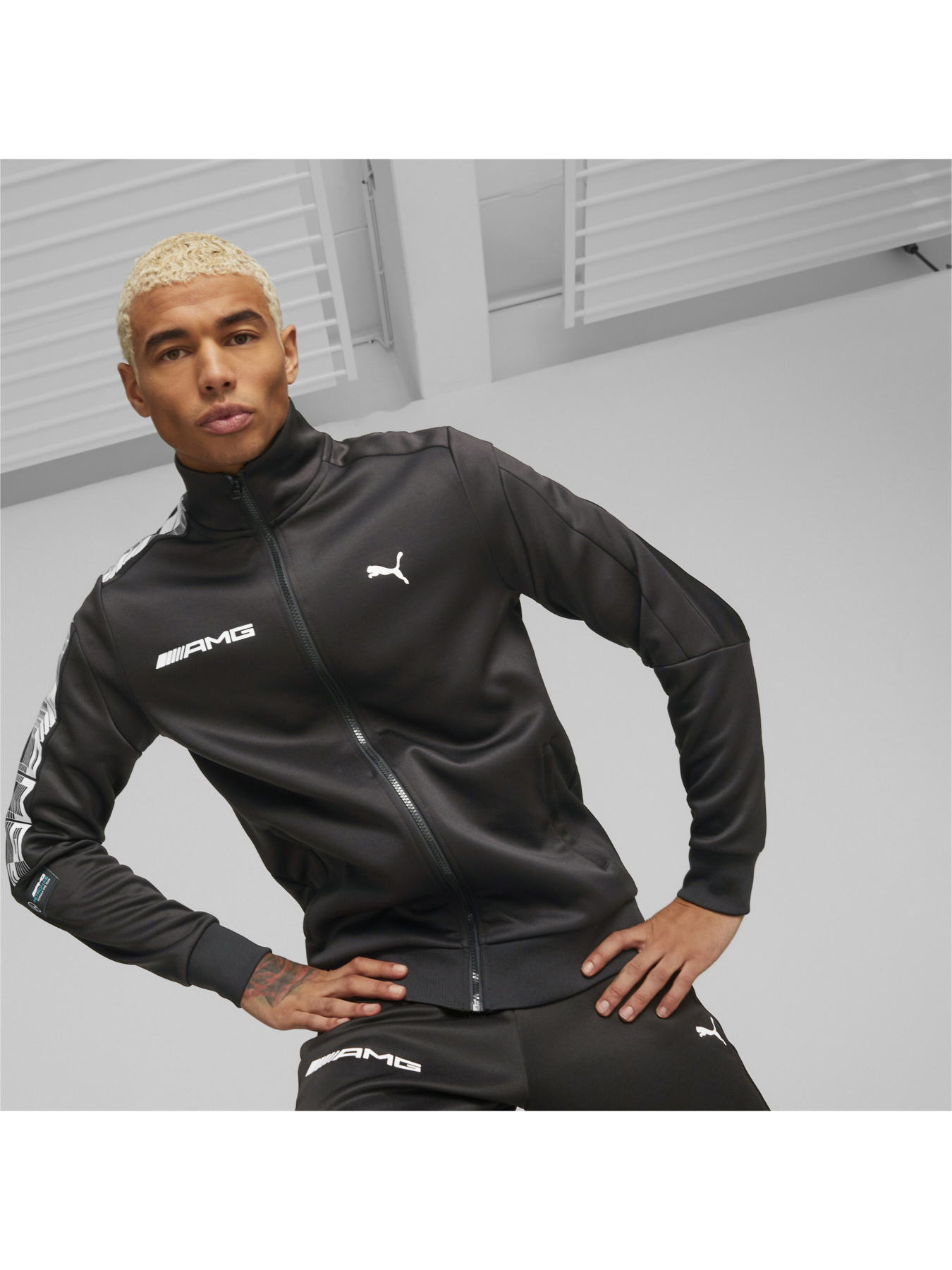 Куртки та дублянки PUMA модель 538457 Фото