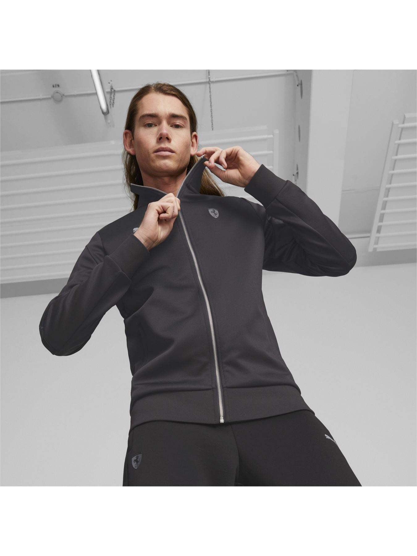 Куртки та дублянки PUMA Ferrari Style Mt7 Jacket модель 538333 Фото