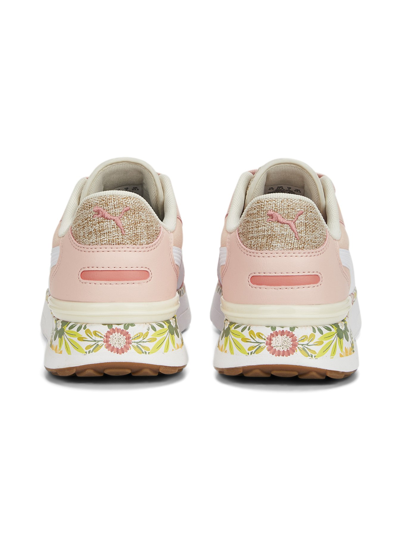 Кроссовки PUMA R78 Voyage Wild Garden модель 389235 Фото