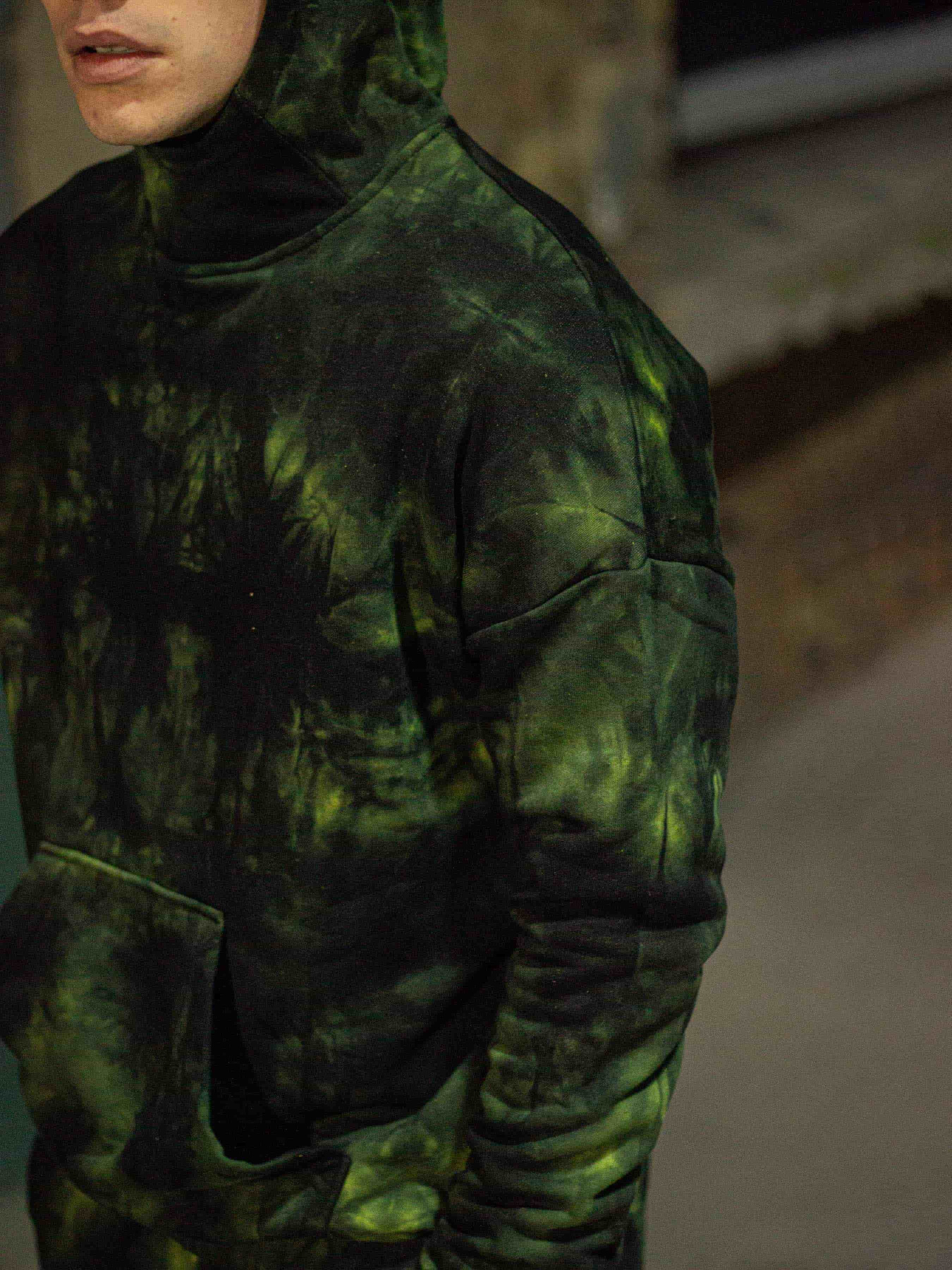 Худи и свитшоты Custom Wear модель cw-hood-9122 Фото