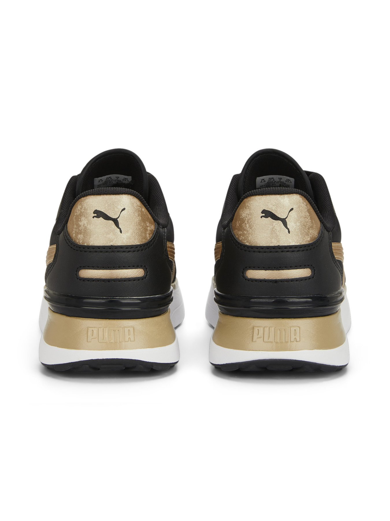 Кросівки PUMA R78 Voyage Space Metallics модель 391130 Кросівки PUMA R78 Voyage Space Metallics модель 391130 Фото