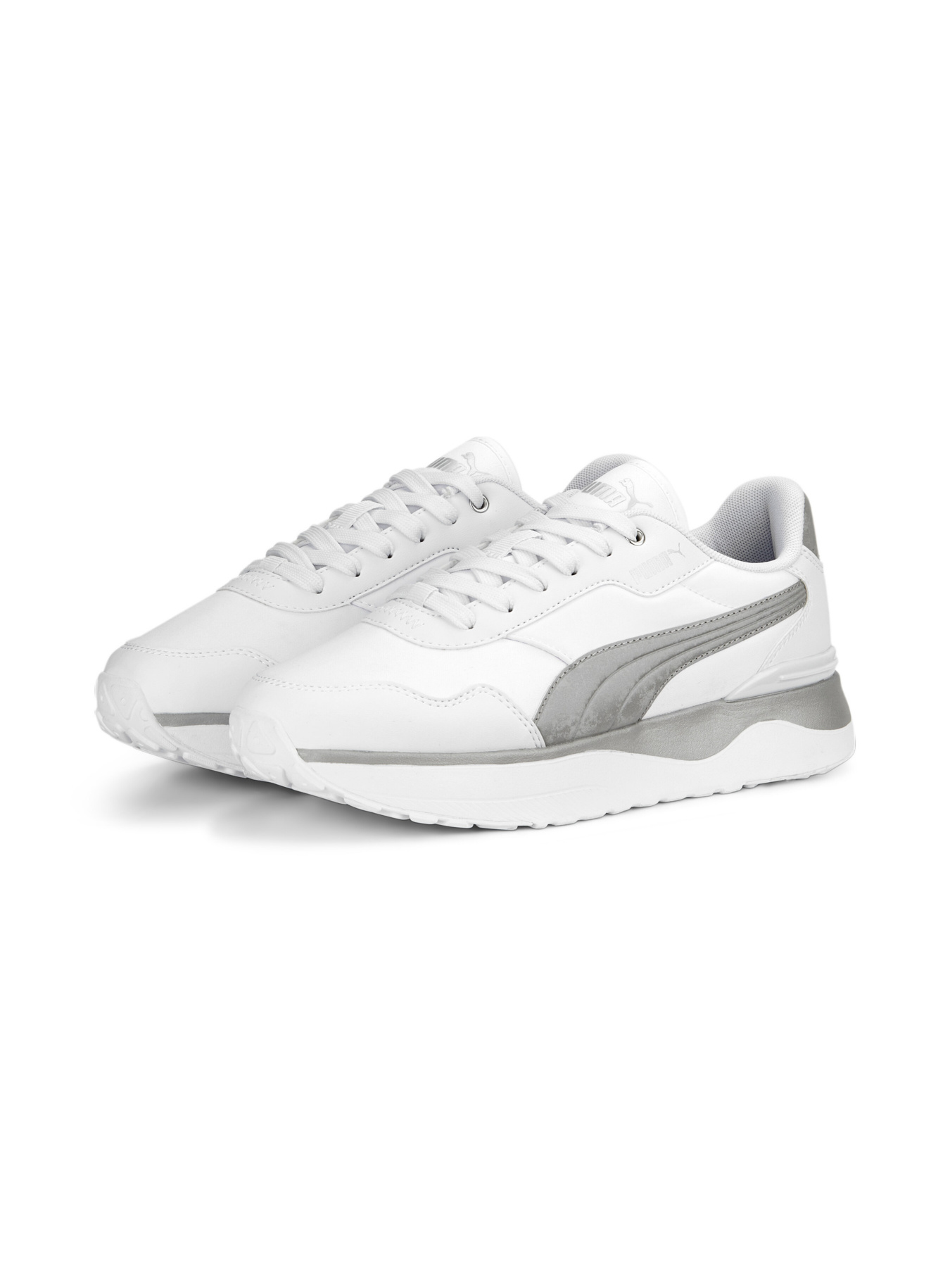 Кросівки PUMA R78 Voyage Space Metallics модель 391130 Кросівки PUMA R78 Voyage Space Metallics модель 391130 Фото