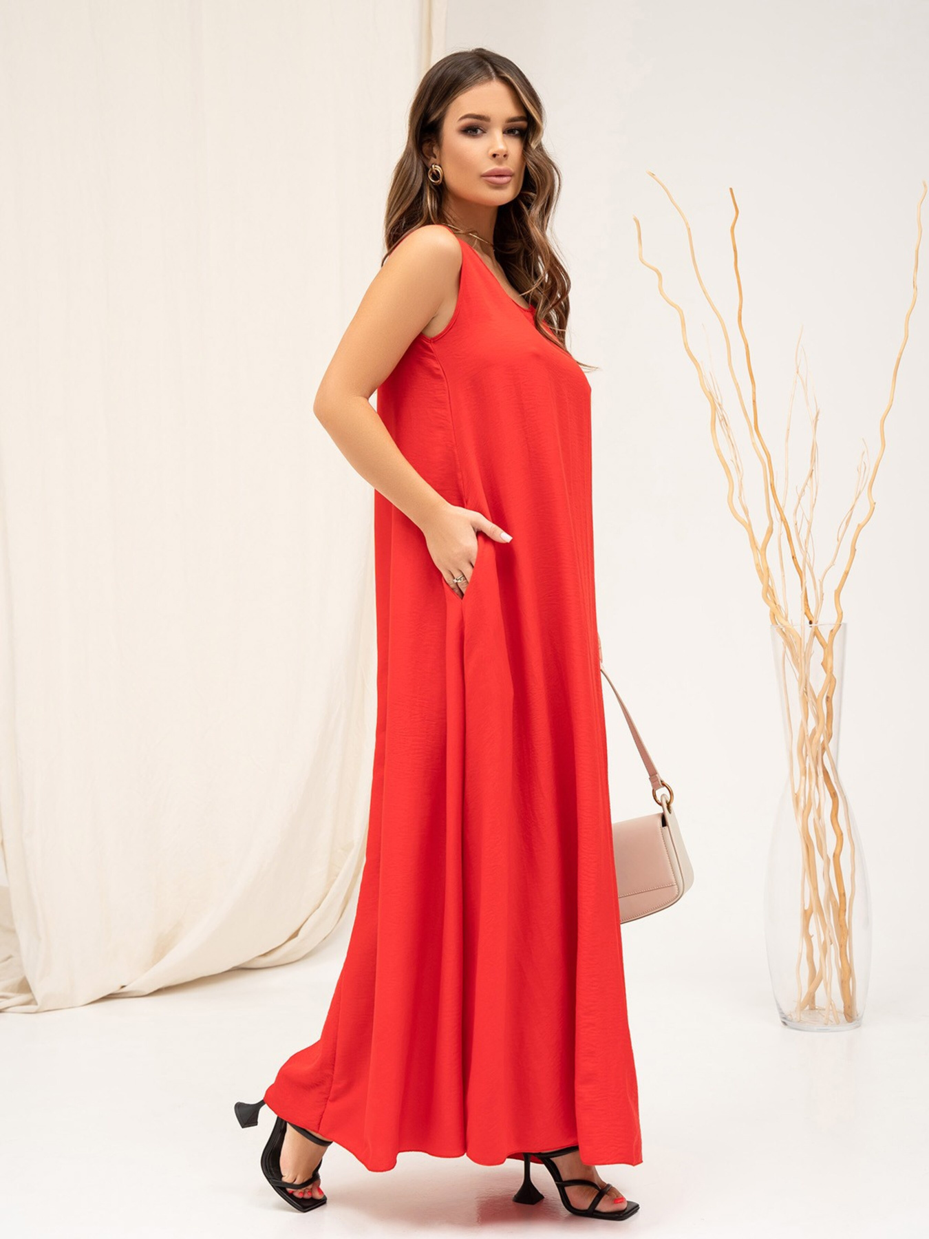 Сукні ISSA Plus модель 13868_red Фото