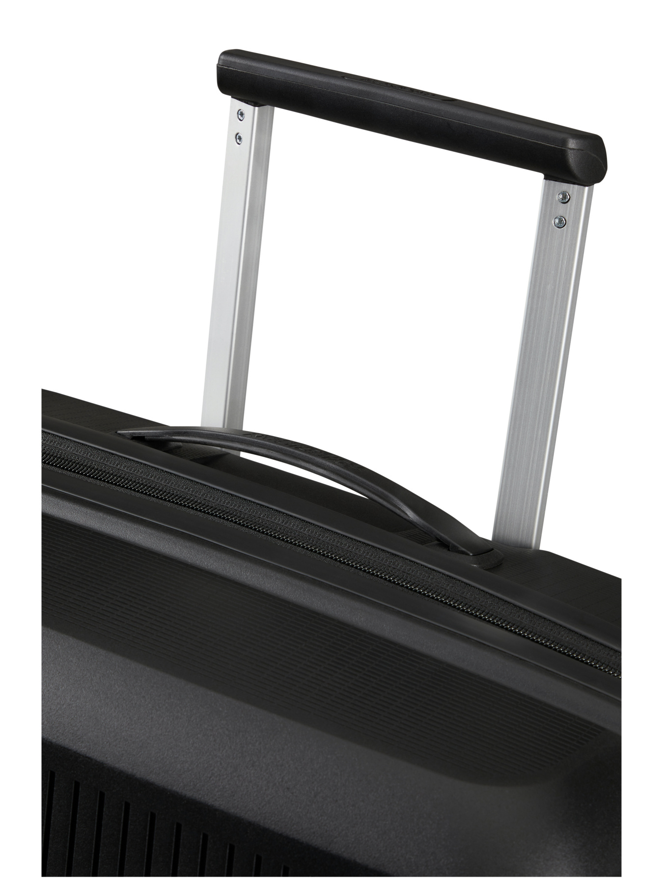Дорожные сумки и чемоданы American Tourister модель MD809003 Фото