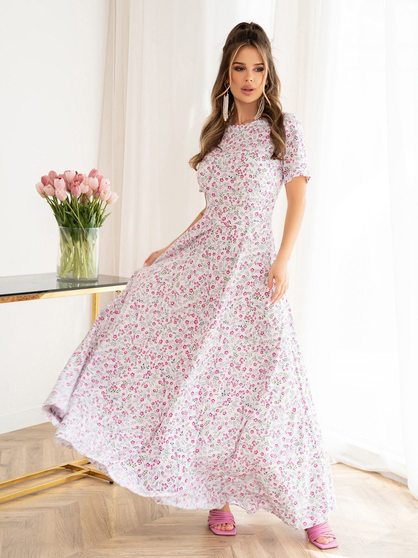 Сукні ISSA Plus модель 13992_white Сукні ISSA Plus модель 13992_white Фото