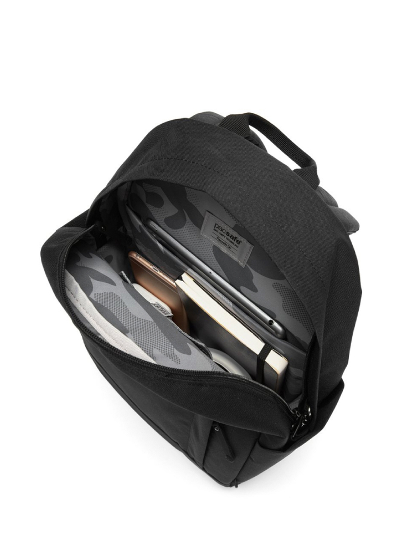 Рюкзаки Pacsafe GO 15L backpack модель 35110100 Фото