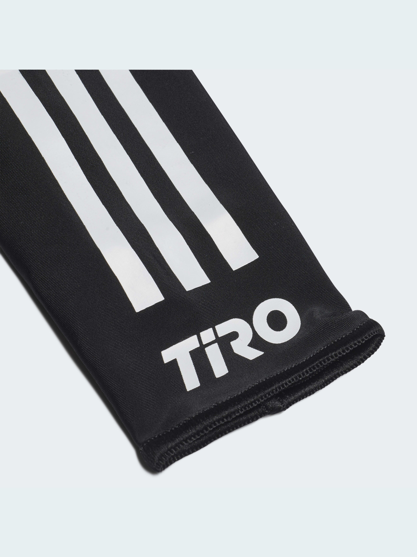 Щитки Adidas Tiro модель GK3534 Щитки Adidas Tiro модель GK3534 Фото