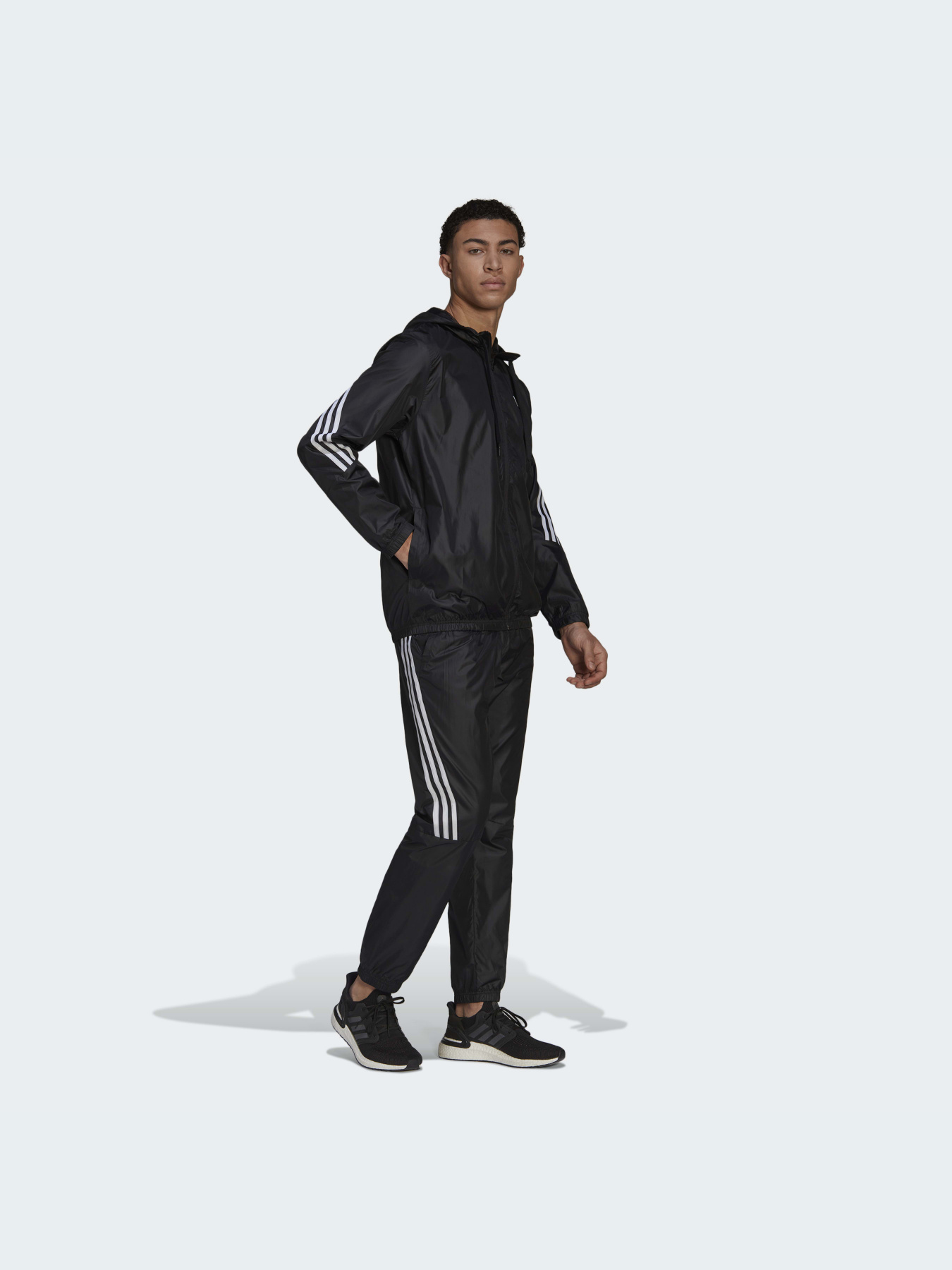 Костюмы Adidas модель H15580 Фото