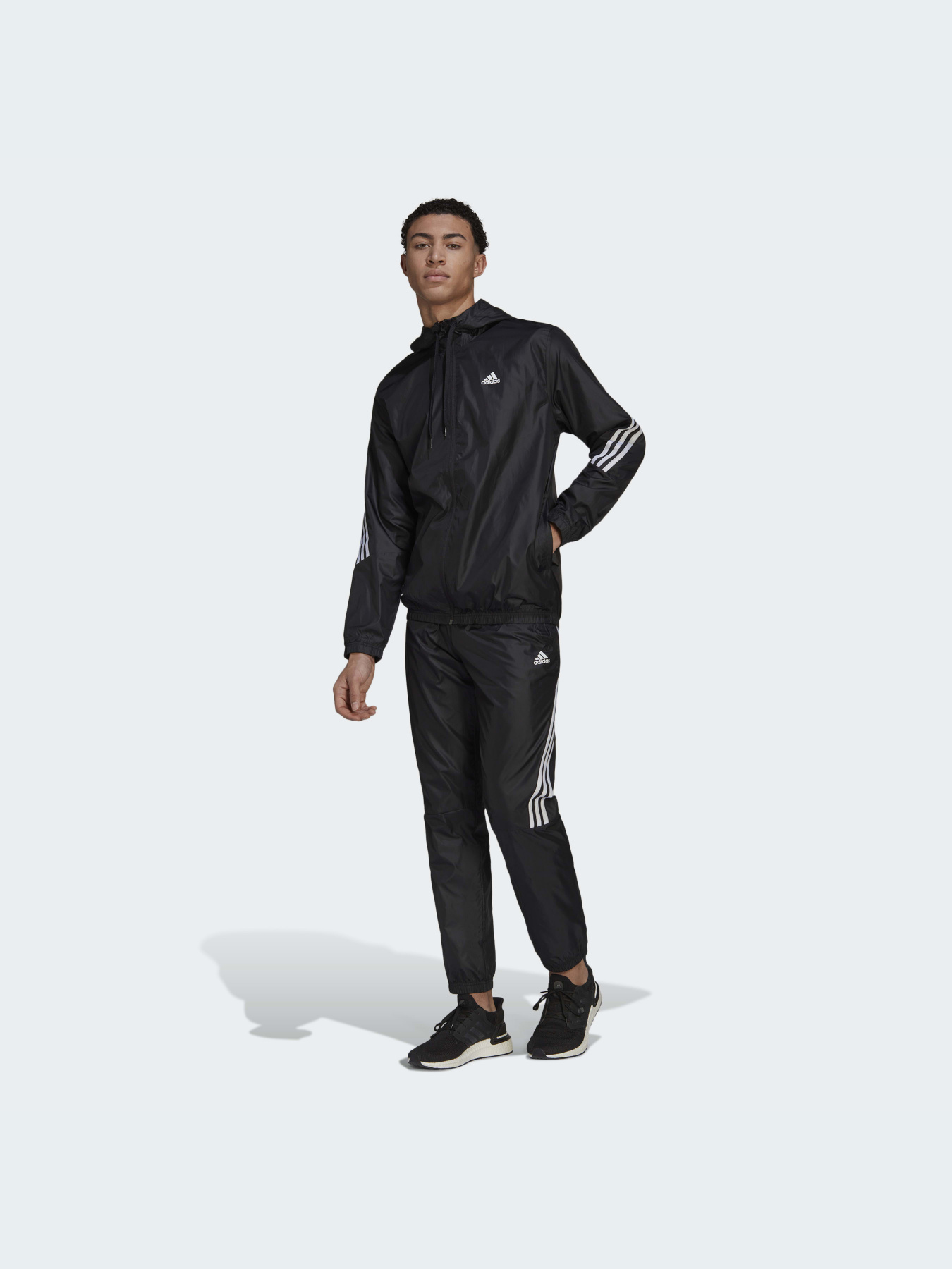 Костюмы Adidas модель H15580 Фото