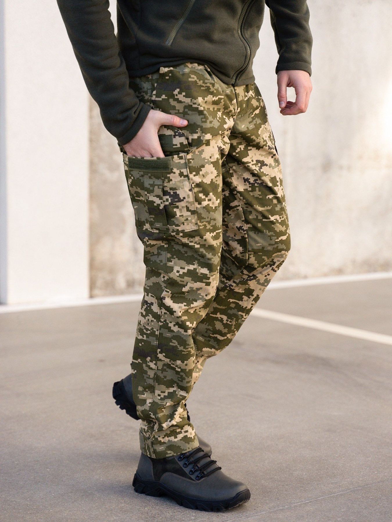 Брюки ISSA Plus модель GN-484_khaki Фото