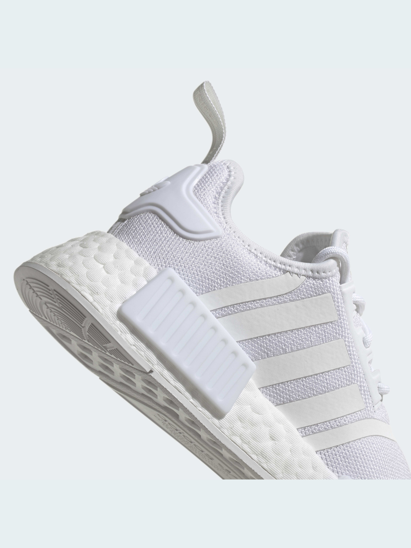 Кроссовки Adidas NMD модель H02334 Фото