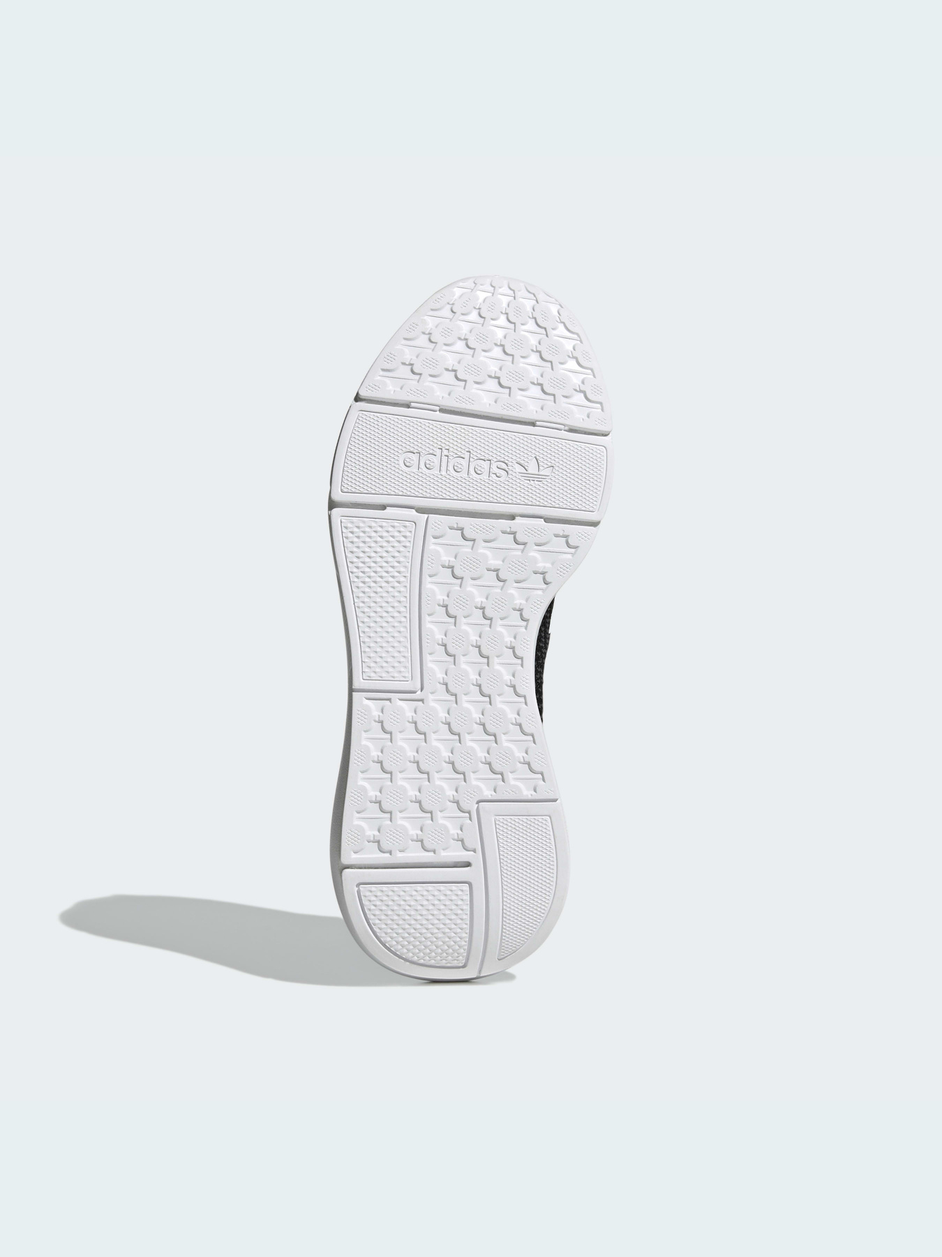 Кросівки Adidas Swift модель GV7971 Фото