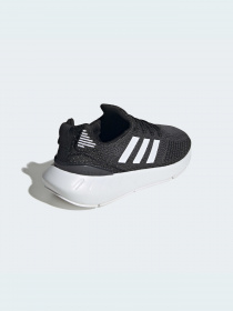 Кросівки Adidas Swift модель GV7971 Фото