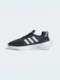 Кросівки Adidas Swift модель GV7971 Фото