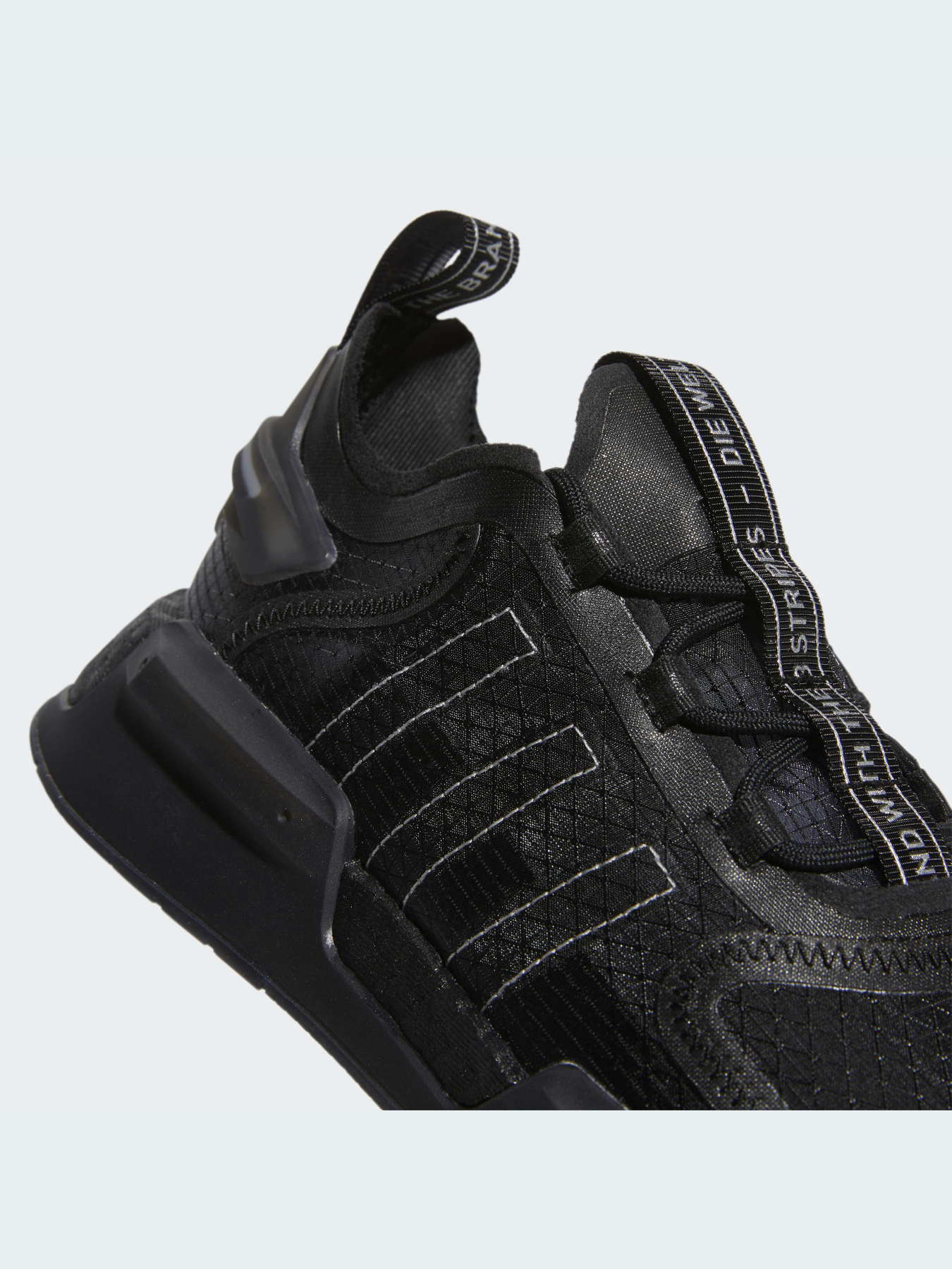 Кроссовки Adidas NMD модель GW5657 Фото