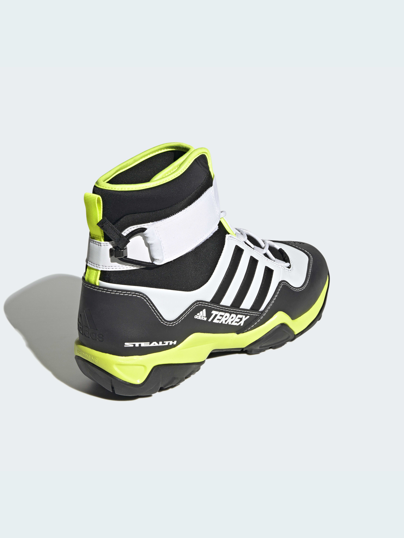 Ботинки и сапоги Adidas модель FX3955 Фото