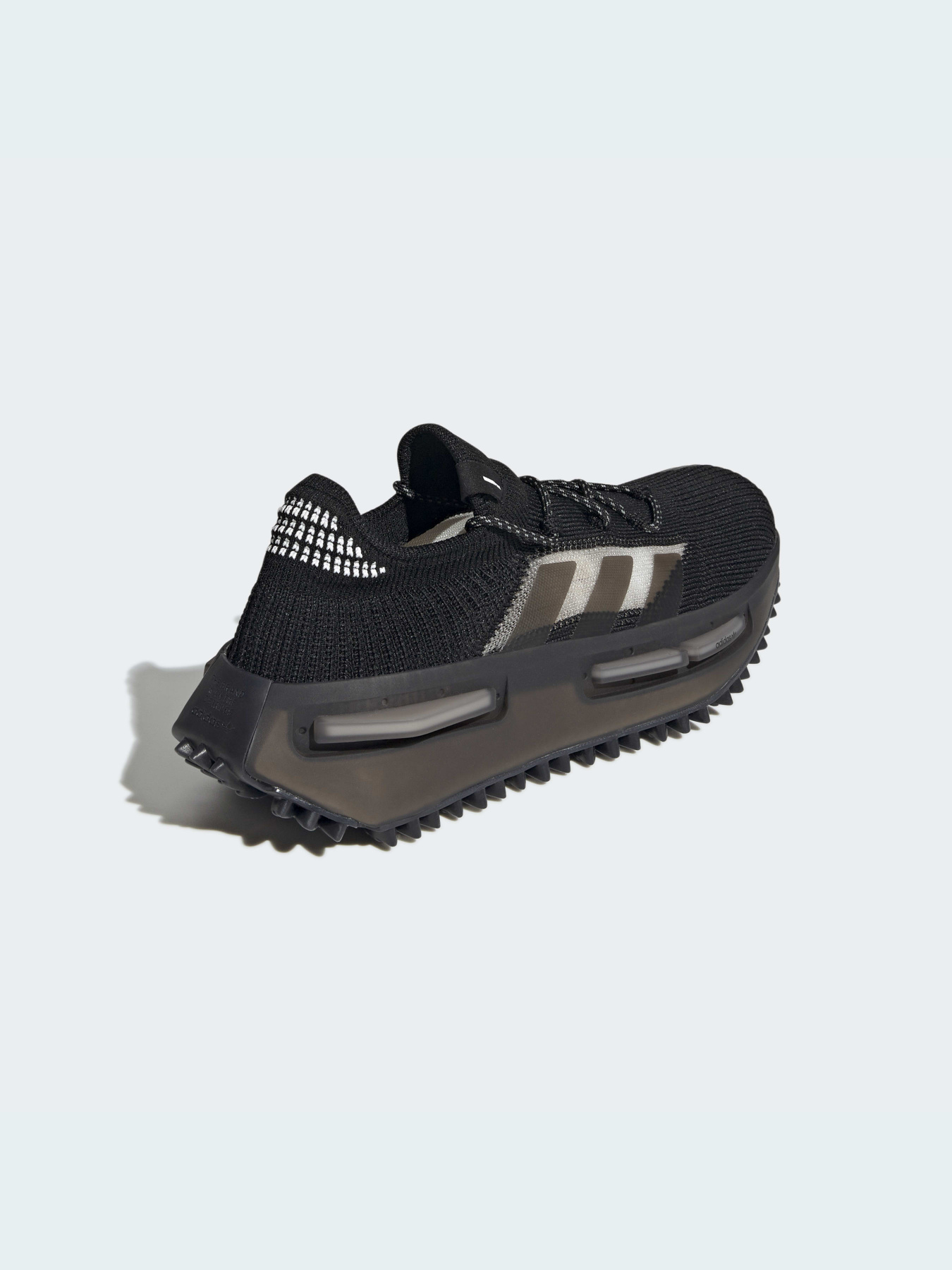 Кросівки Adidas NMD модель GW5652 Фото