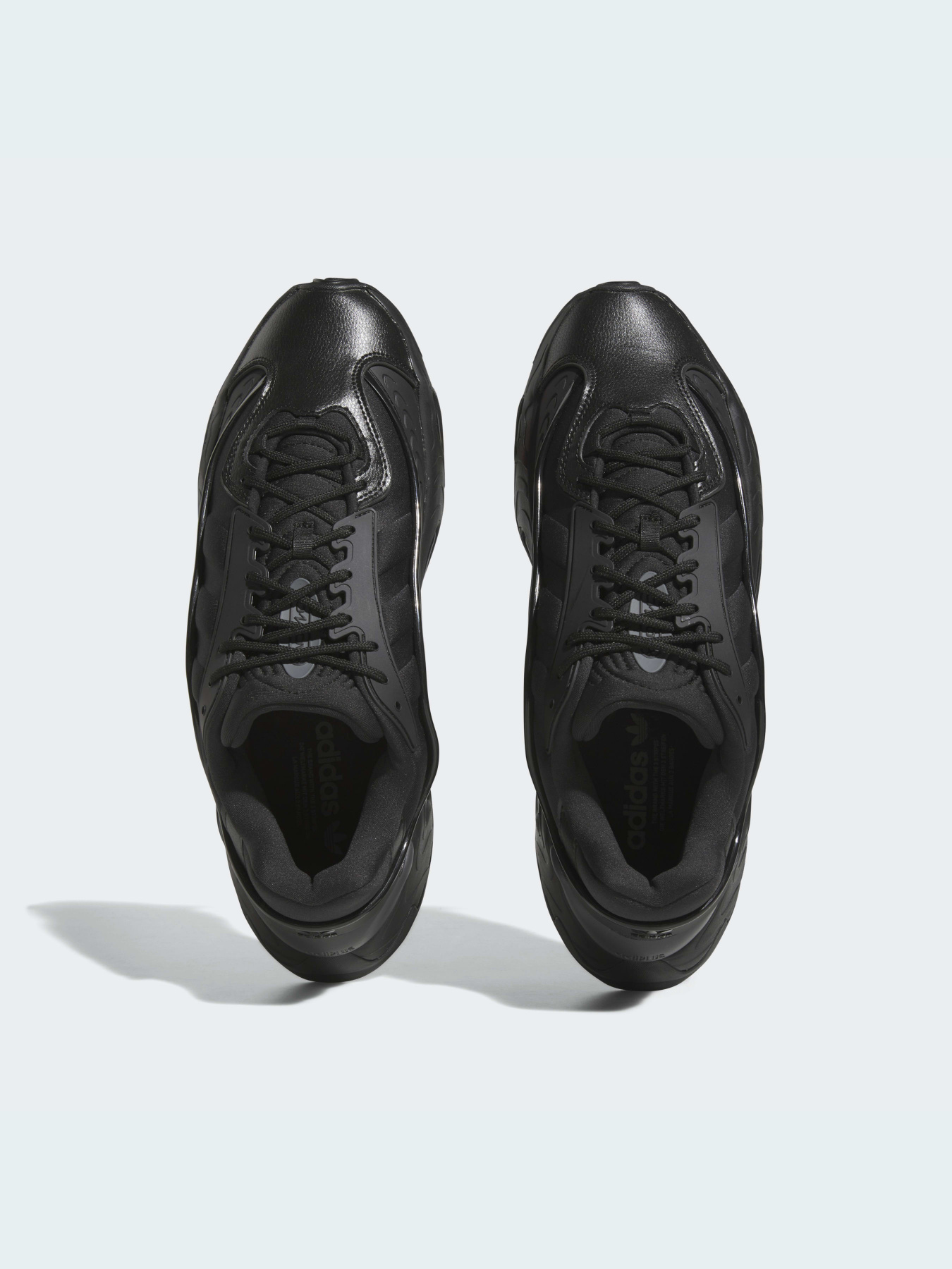 Кросівки Adidas Ozweego модель GX4506 Фото