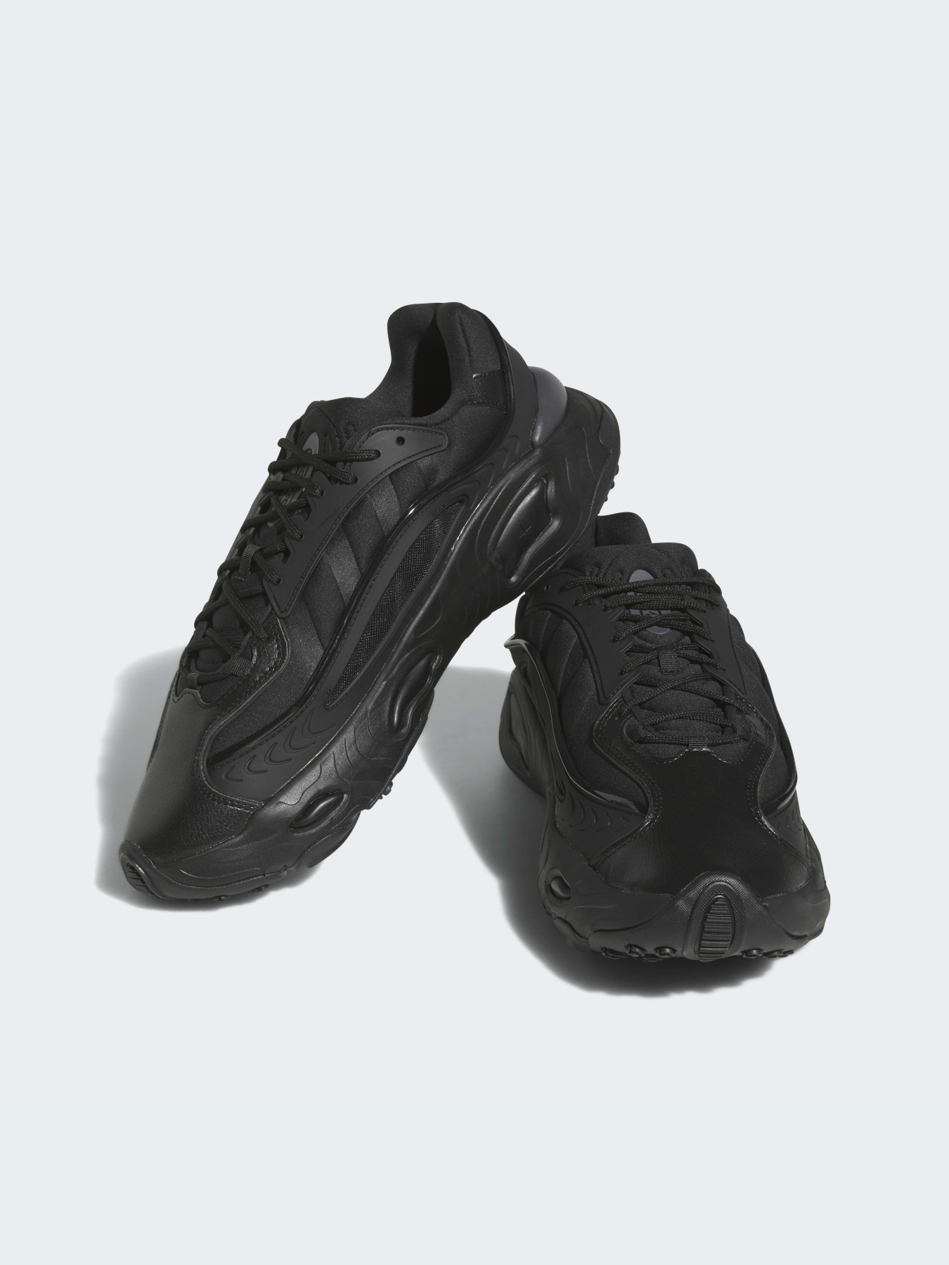 Кросівки Adidas Ozweego модель GX4506 Фото
