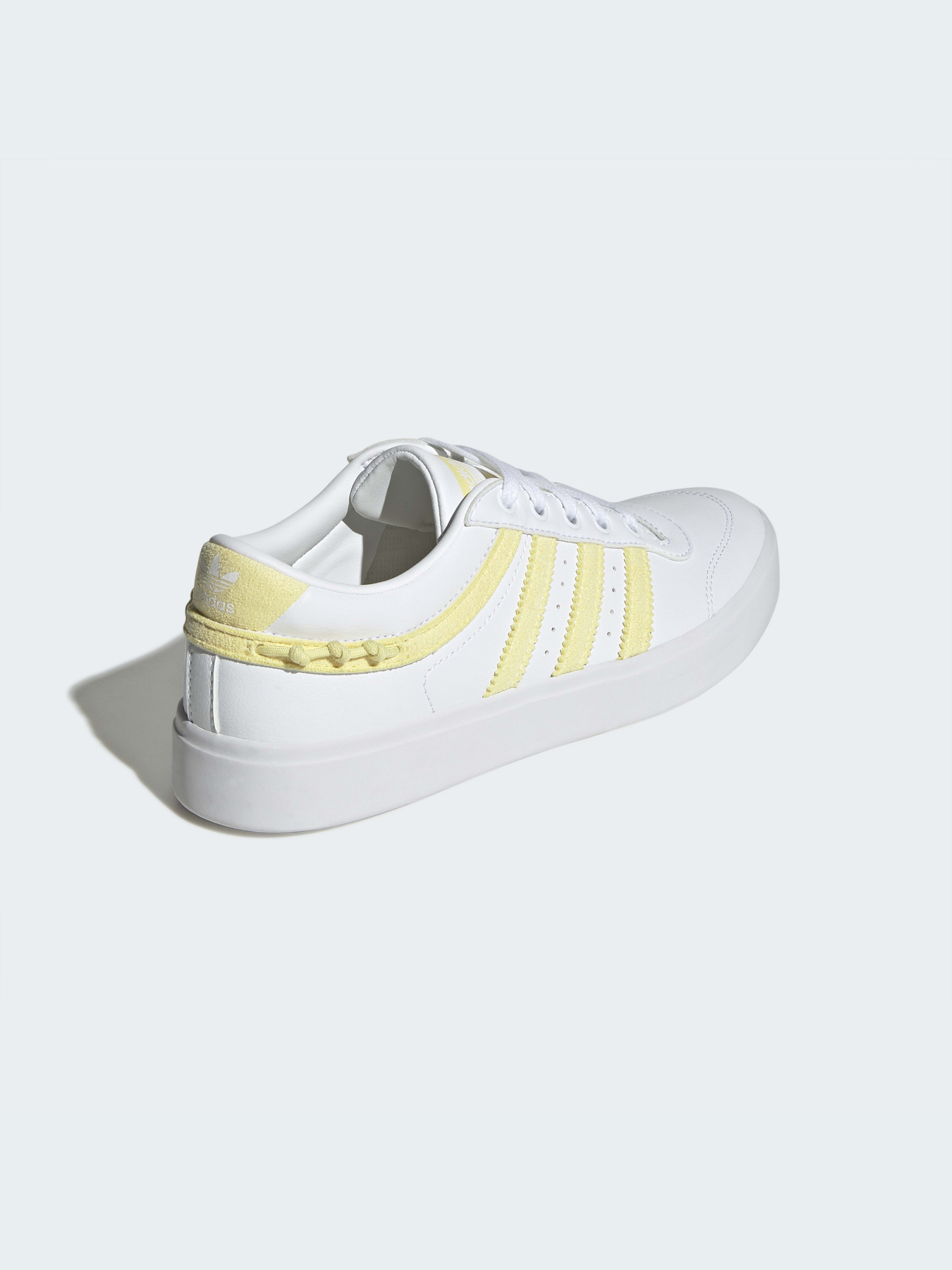 Кроссовки Adidas модель GX8162 Фото