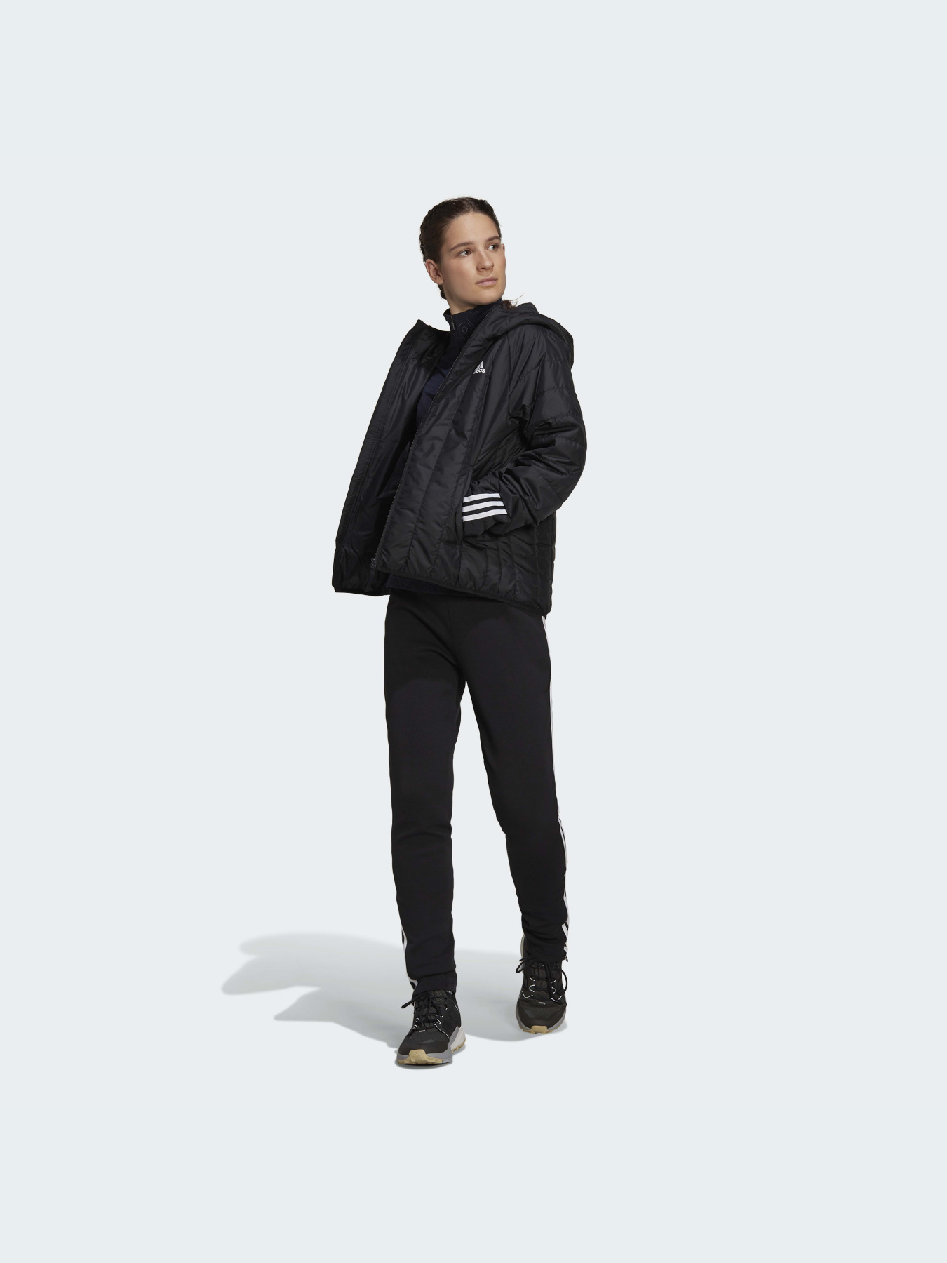 Куртки и дубленки Adidas модель GU3957 Фото