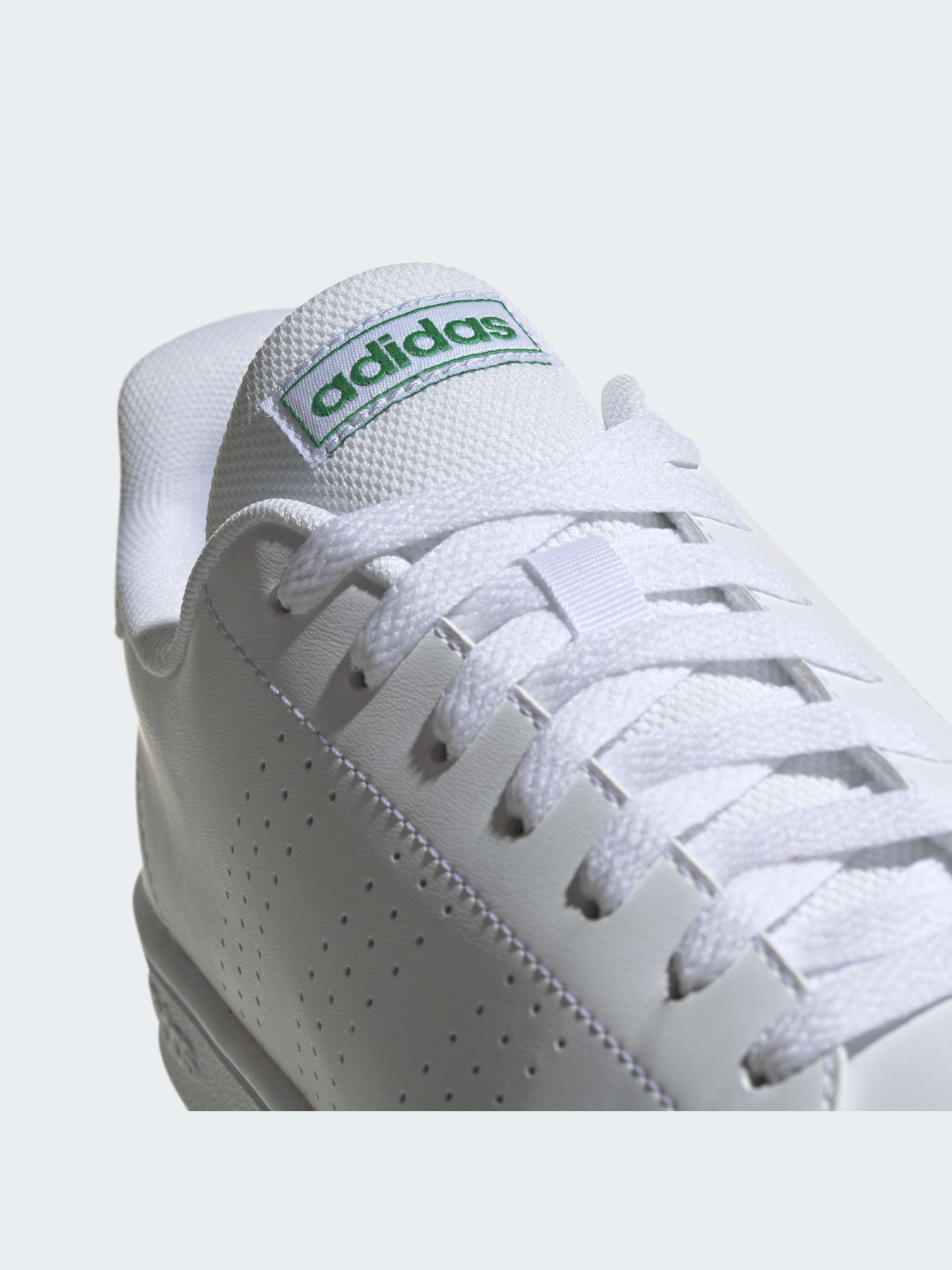 Кросівки Adidas модель EE7690 Кросівки Adidas модель EE7690 Фото