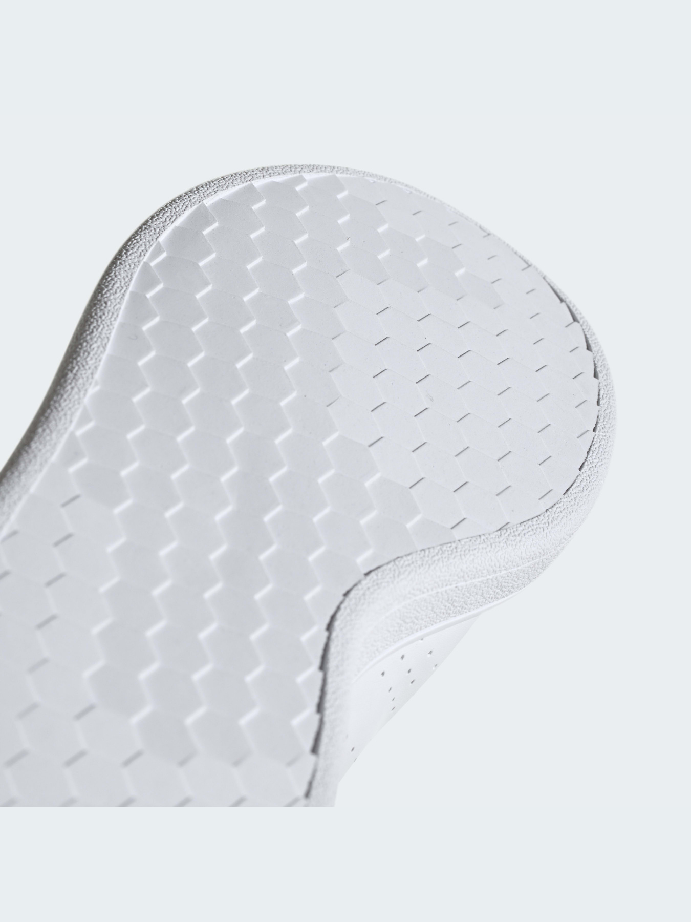 Кросівки Adidas модель EE7690 Кросівки Adidas модель EE7690 Фото