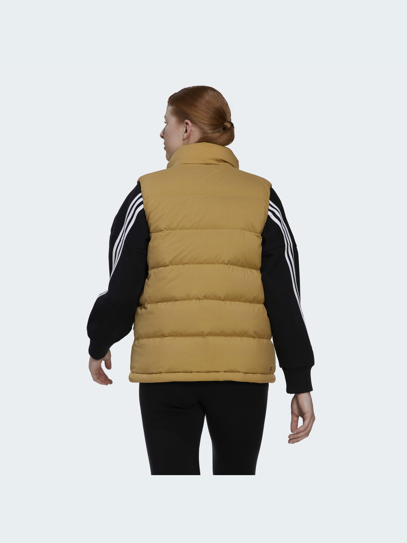 Куртки та дублянки Adidas модель HG6279 Фото