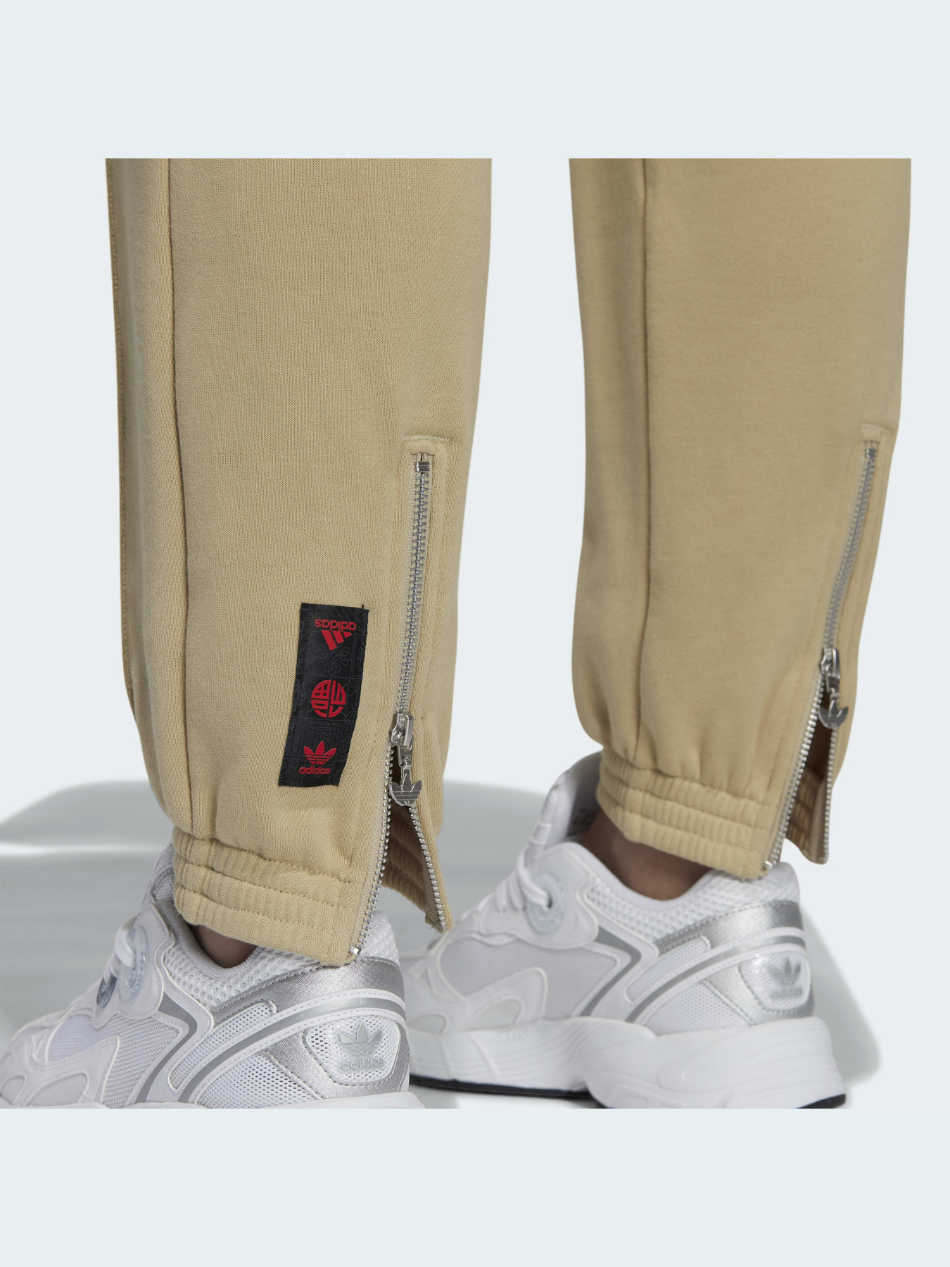 Штани Adidas модель HD0341 Фото