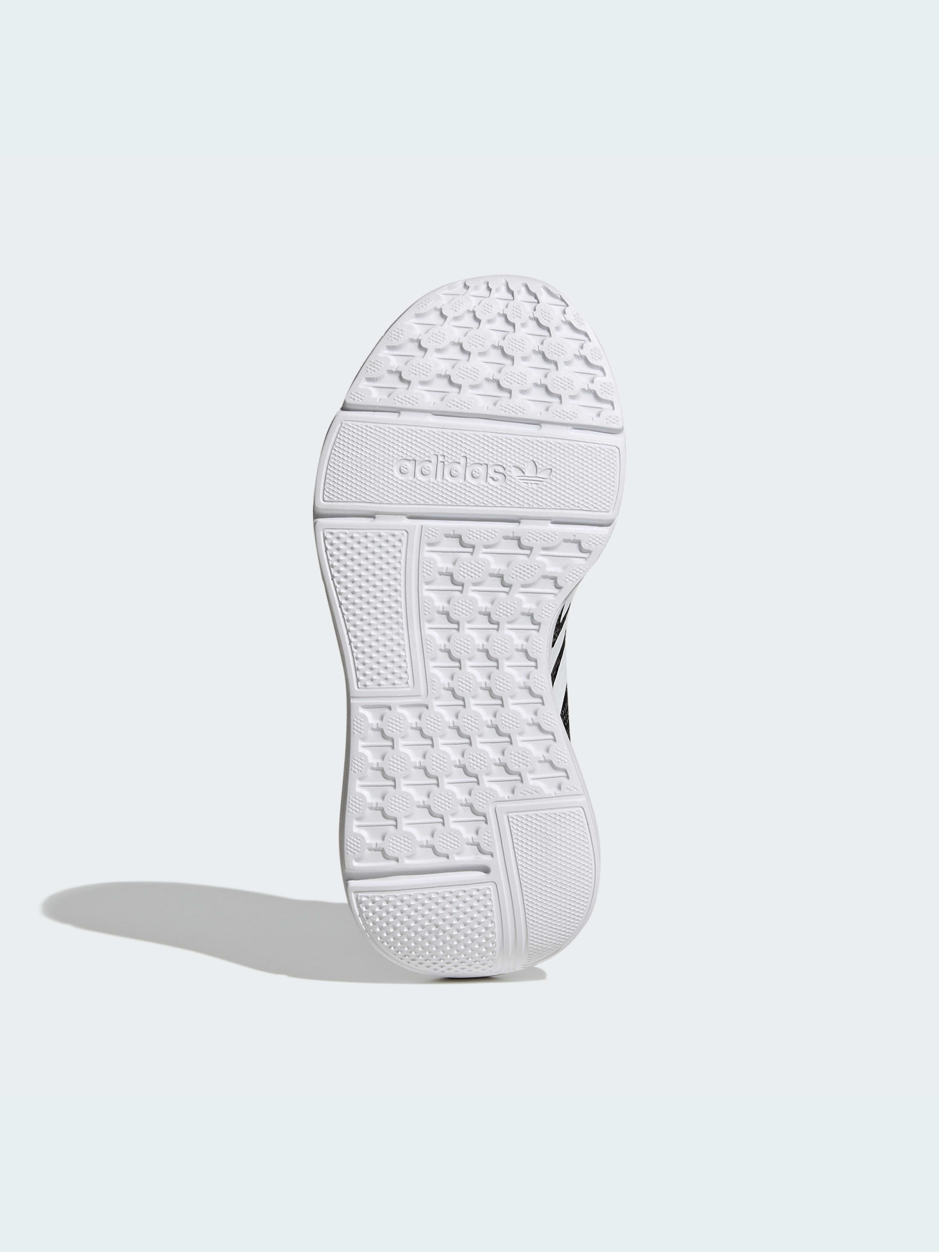 Кросівки Adidas Swift модель GW8180 Кросівки Adidas Swift модель GW8180 Фото