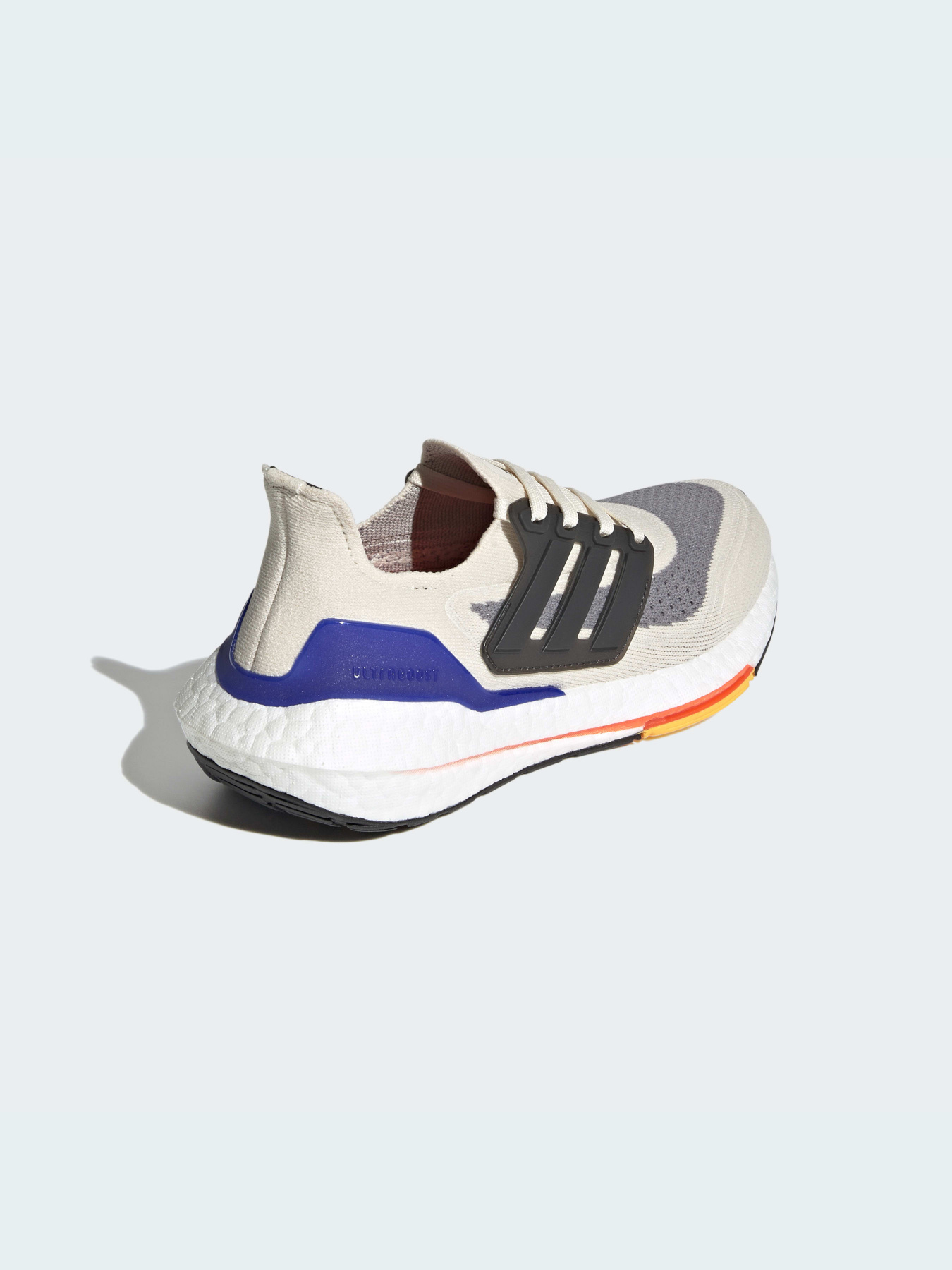 Кроссовки Adidas Ultraboost модель GX2558 Фото