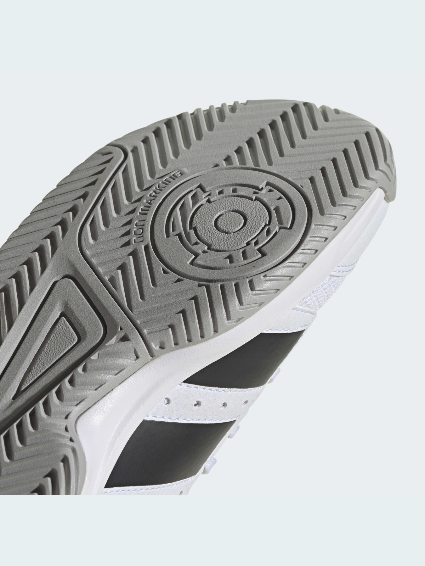 Кросівки Adidas модель HR0247 Фото