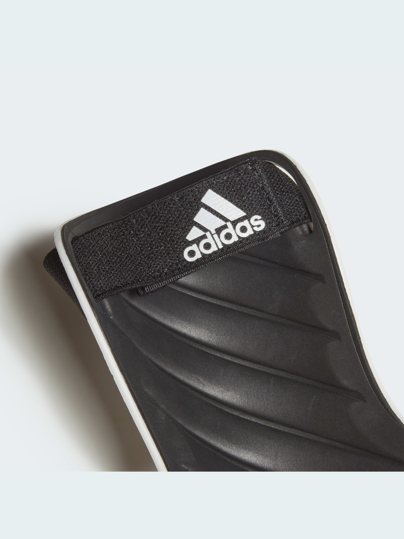 Щитки Adidas Tiro модель GJ7758 Щитки Adidas Tiro модель GJ7758 Фото