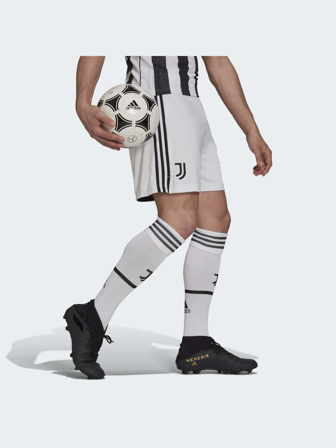 Шорты Adidas модель GM7186 Шорты Adidas модель GM7186 Фото