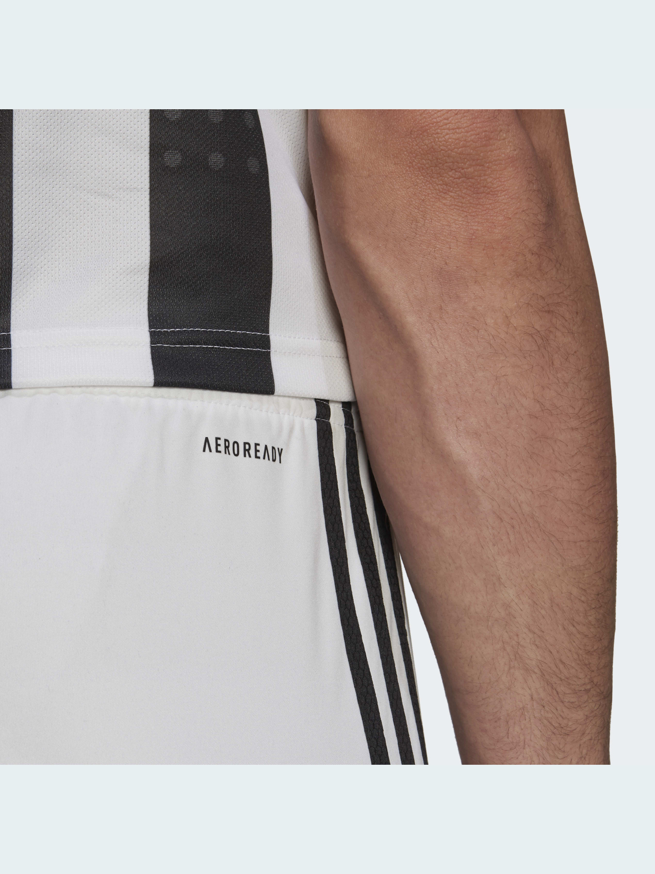 Шорты Adidas модель GM7186 Шорты Adidas модель GM7186 Фото