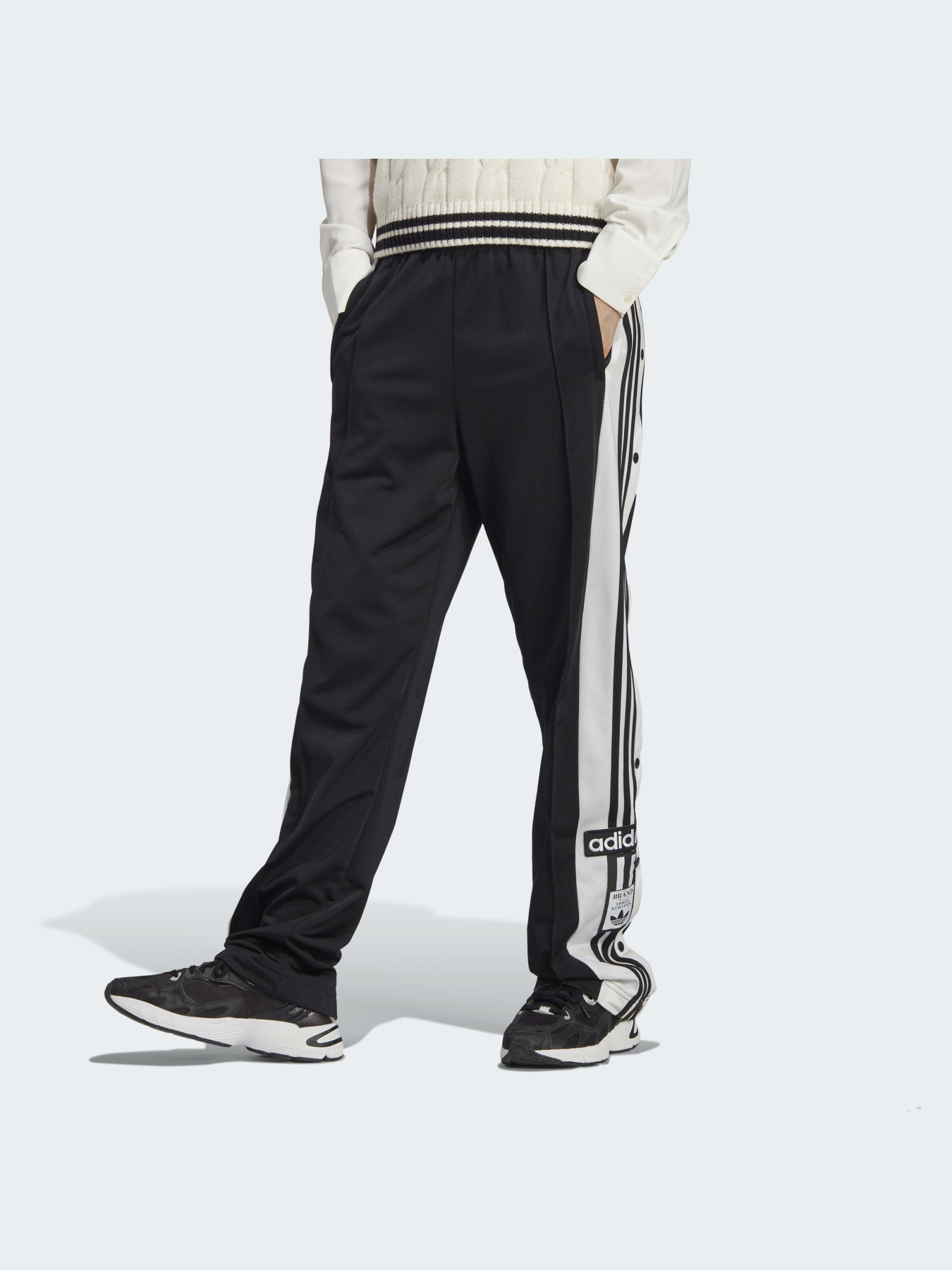 Брюки Adidas Adicolor модель GN2807 Фото