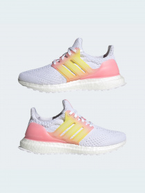 Кросівки Adidas Ultraboost модель GX9762 Фото