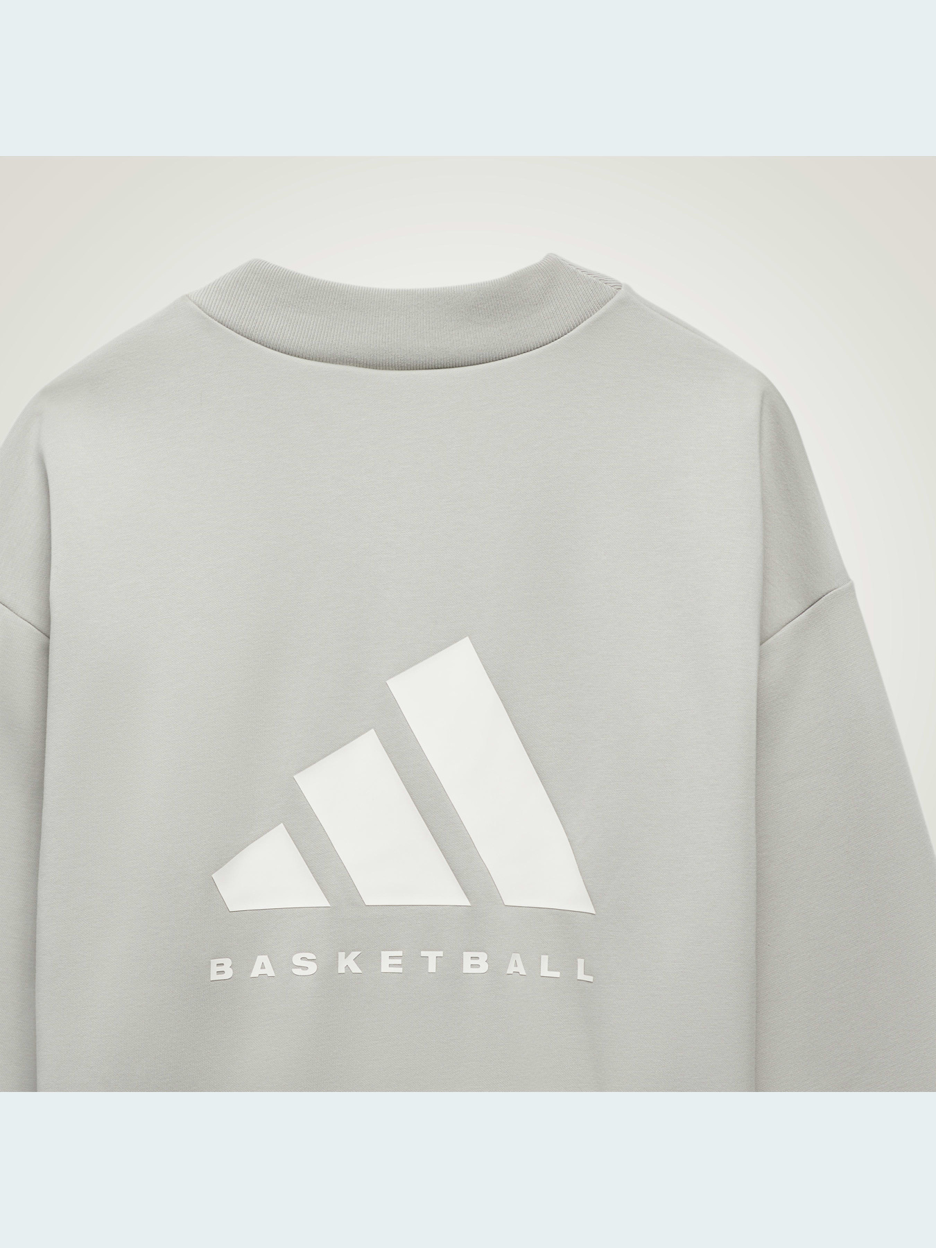 Худи и свитшоты Adidas модель IA3435 Худи и свитшоты Adidas модель IA3435 Фото