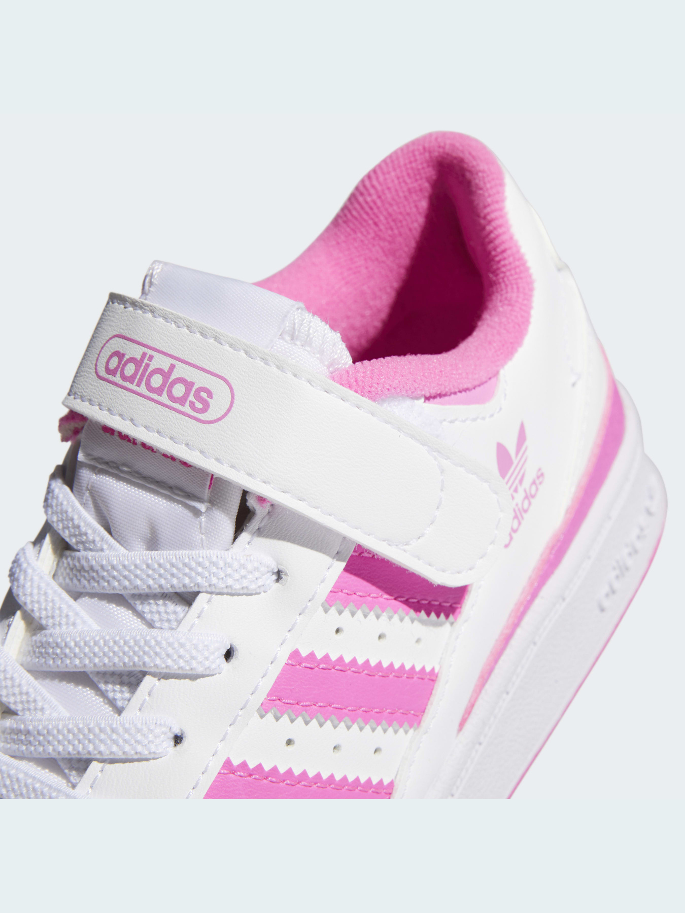 Кроссовки Adidas Forum модель FY7975 Фото