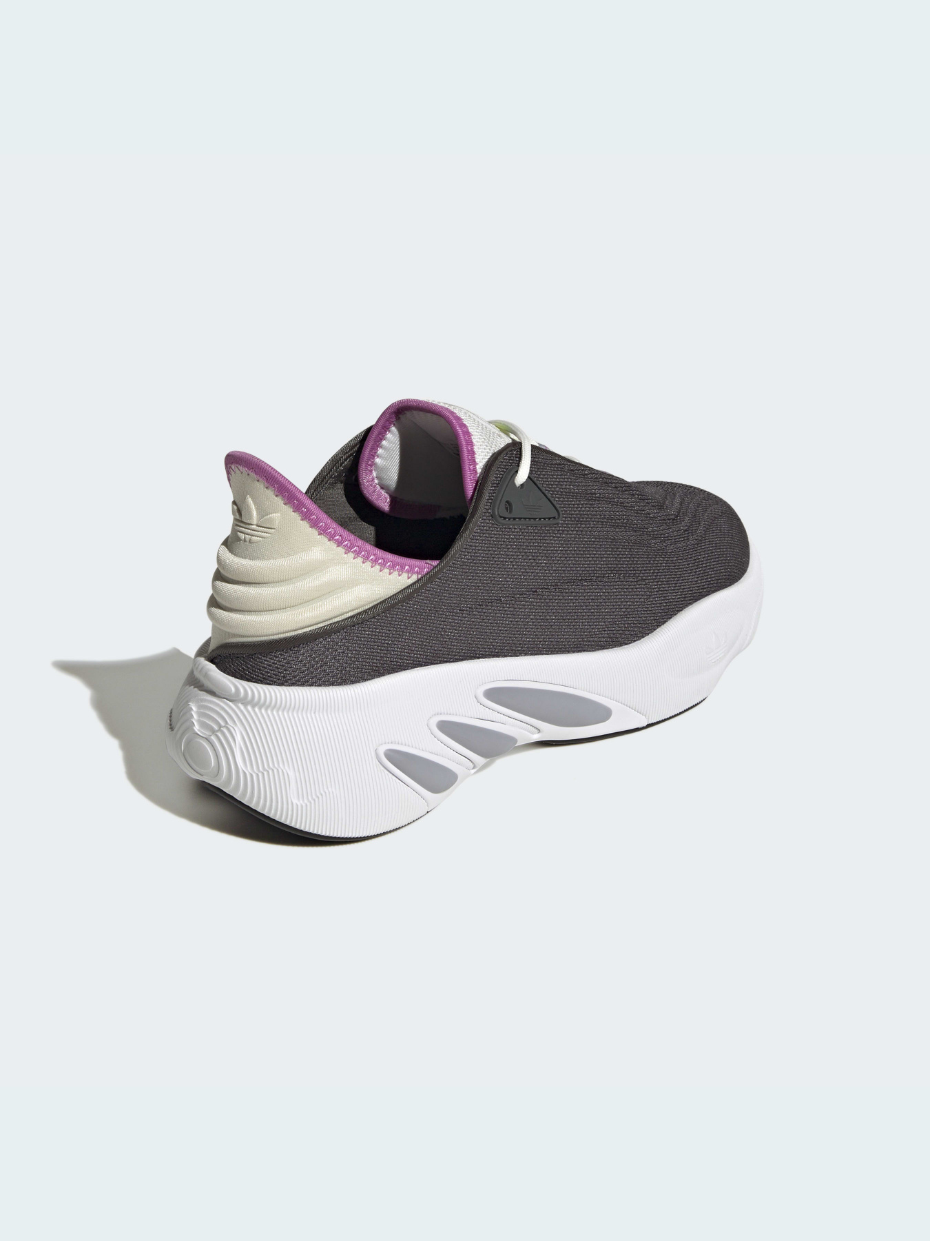 Кроссовки Adidas модель HP6487 Фото