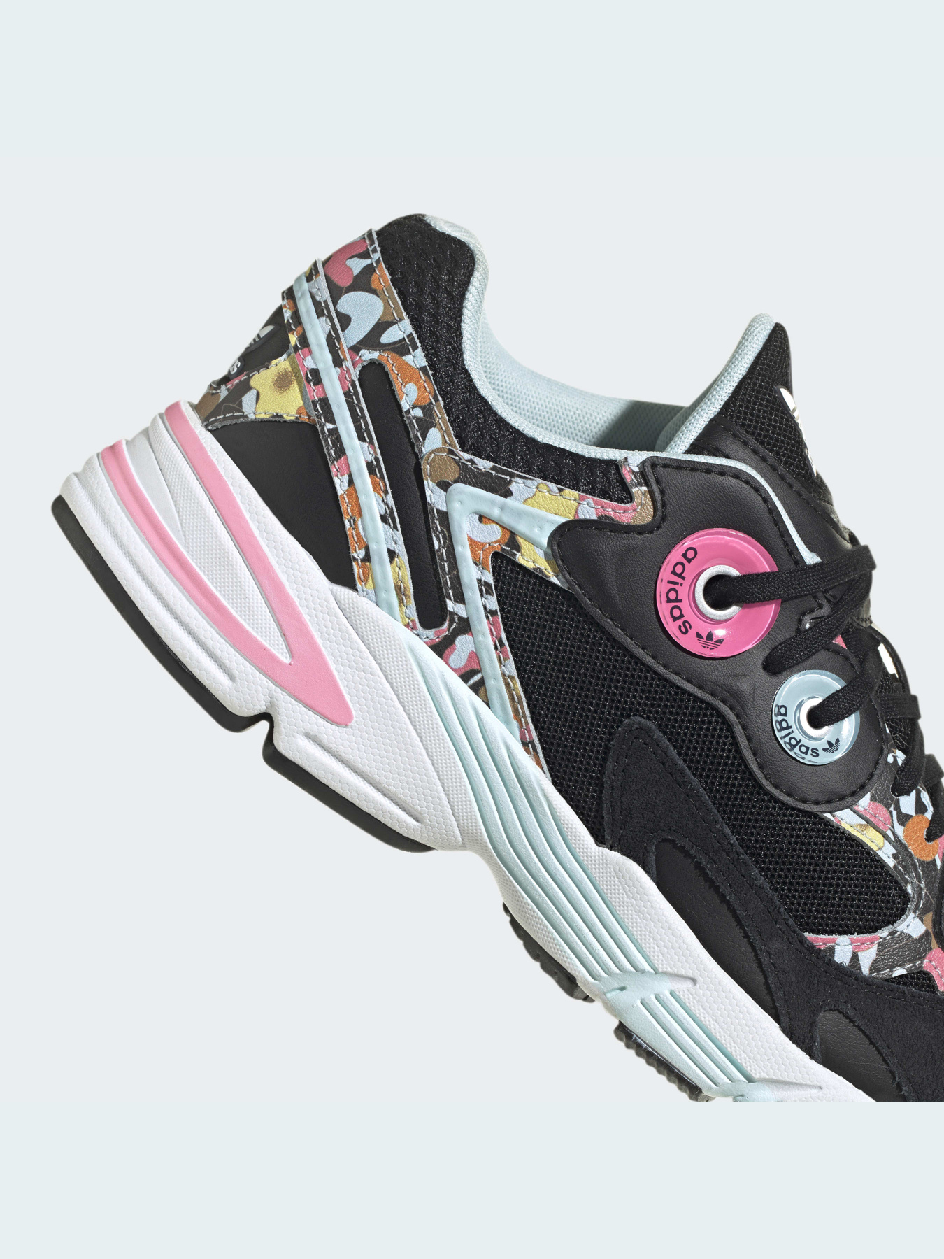 Кросівки Adidas Astir модель HR0091 Фото